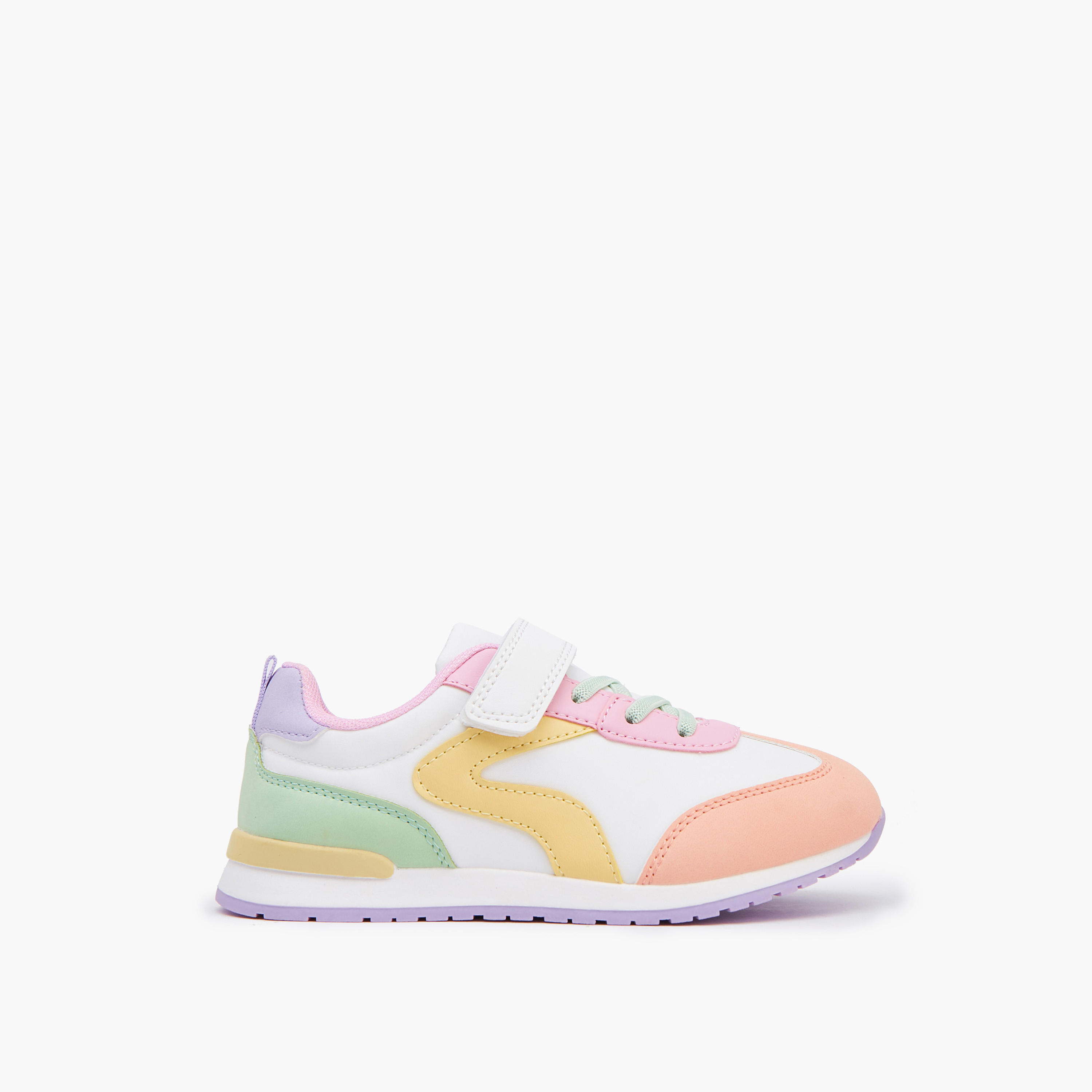 حذاء سنيكرز بشريط إغلاق لاصق للبنات من ليتل ميسي-girls-shoes-sneakers-image-2