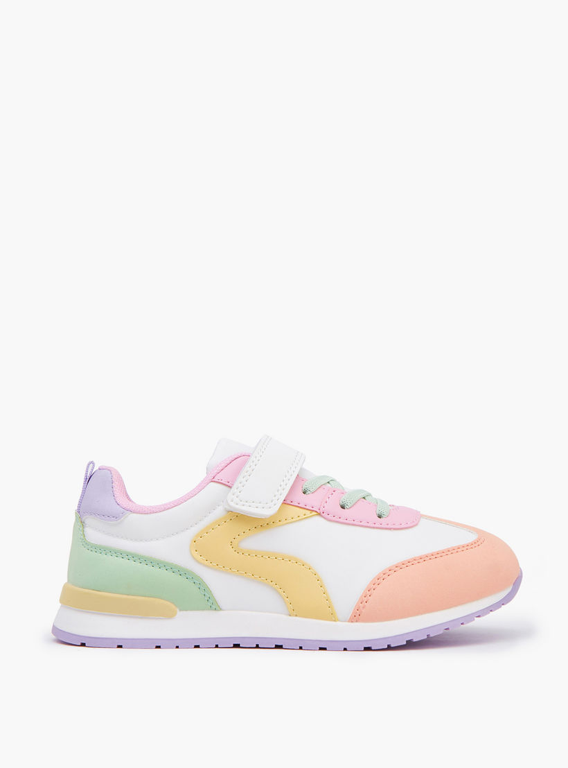 حذاء سنيكرز بشريط إغلاق لاصق للبنات من ليتل ميسي-girls-shoes-sneakers-image-2