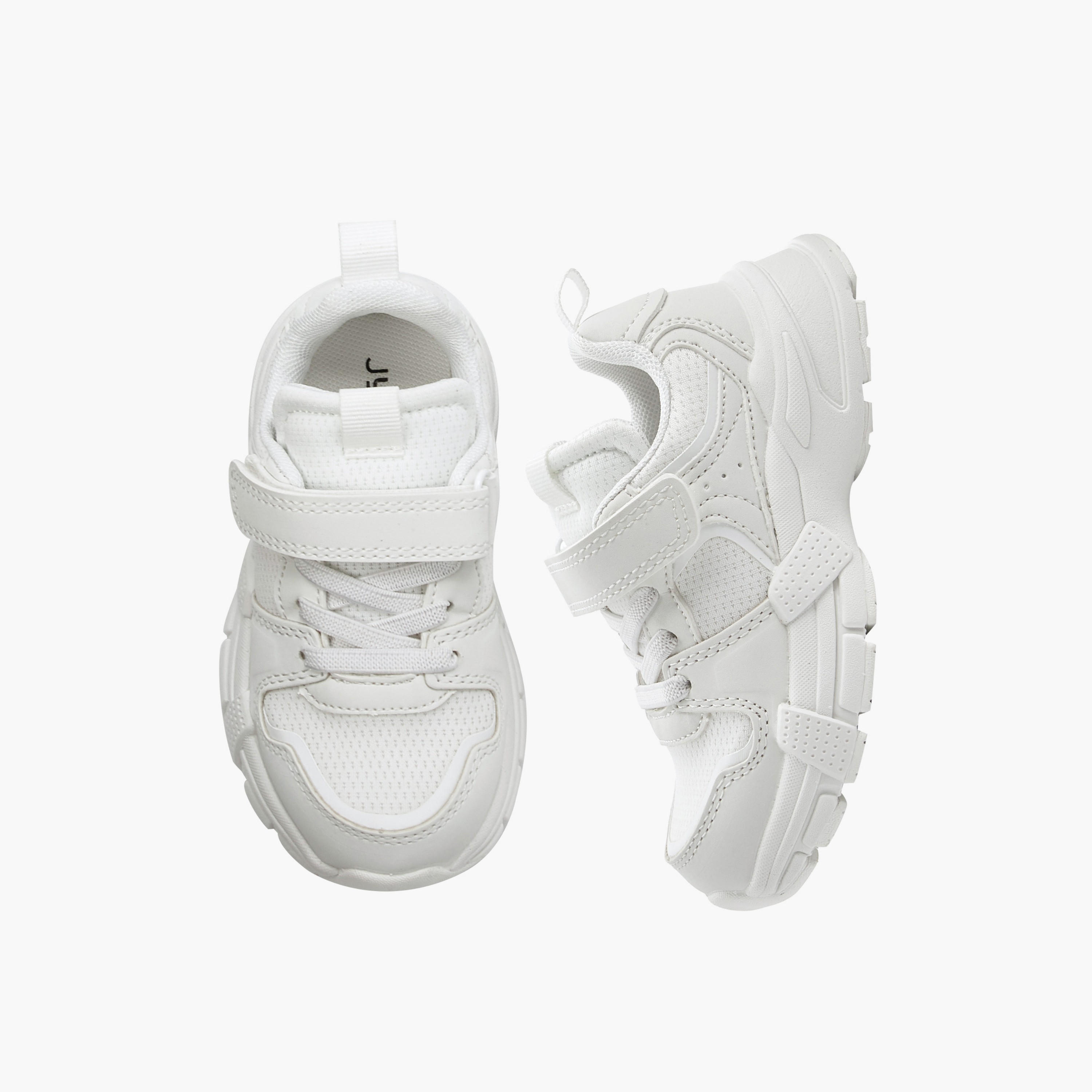 حذاء سنيكرز بشريط إغلاق لاصق للأولاد من جونيورز-boys-shoes-sneakers-image-1