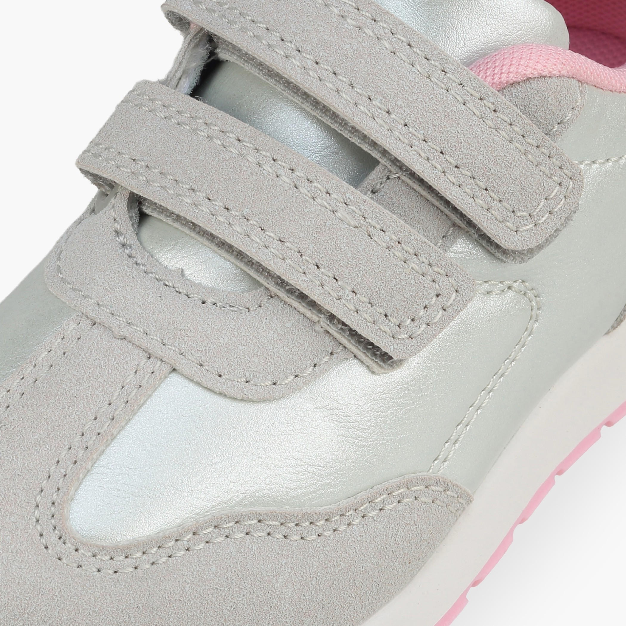 حذاء سنيكرز بطول الكاحل بشريط إغلاق لاصق للبنات من فلورا بيلا-girls-shoes-sneakers-image-4