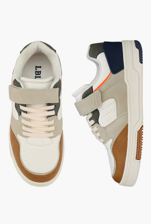 حذاء سنيكرز بتصميم قوالب ملونة للأولاد من إل بي إل من شوإكسبريس-boys-shoes-sneakers-image-1