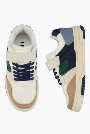 حذاء سنيكرز بتصميم قوالب ملونة للأولاد من إل بي إل من شوإكسبريس-boys-shoes-sneakers-image-1
