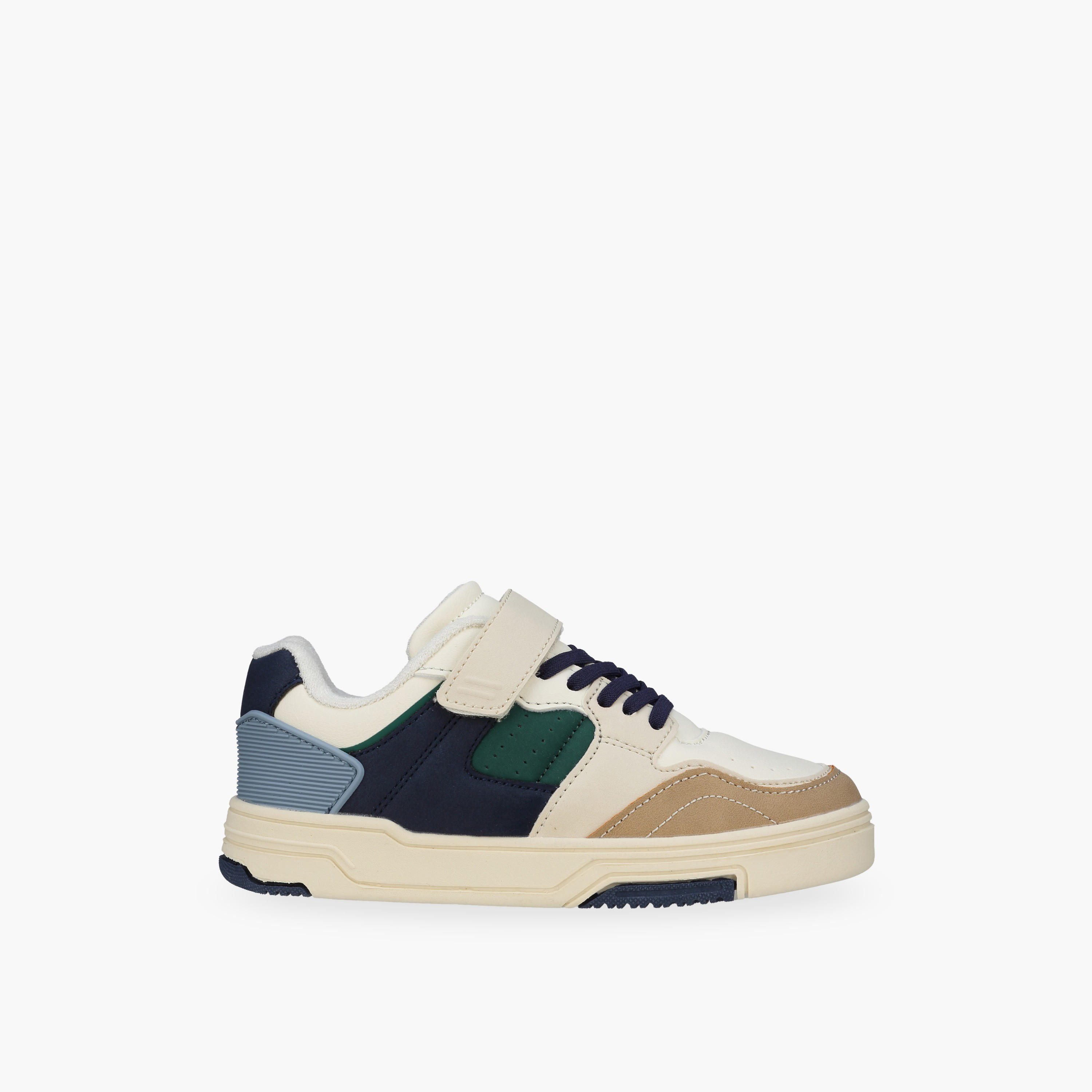 حذاء سنيكرز بتصميم قوالب ملونة للأولاد من إل بي إل من شوإكسبريس-boys-shoes-sneakers-image-3