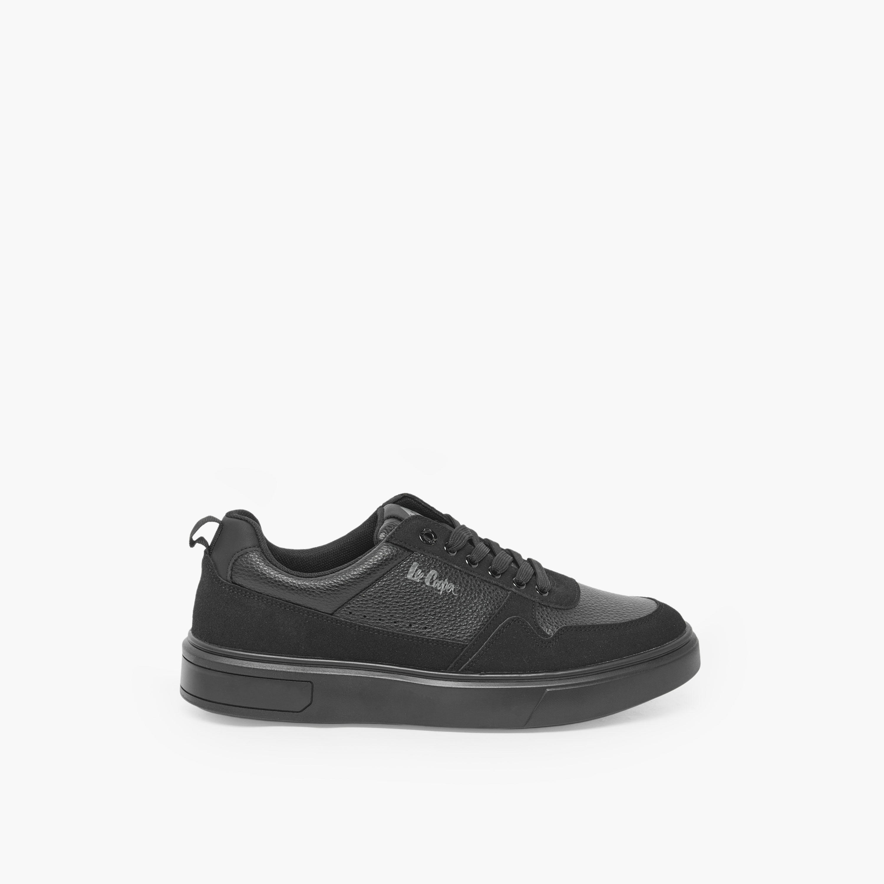 حذاء سنيكرز بطول الكاحل ورباط إغلاق للرجال من لي كوبر-men-shoes-sneakers-image-3