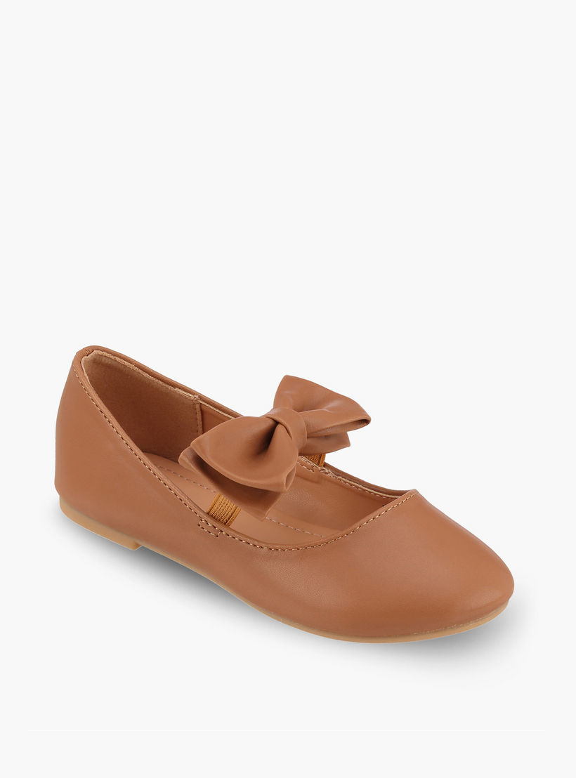 حذاء ماري جين للبنات بتفاصيل فيونكة من فلورا بيلا-girls-shoes-maryjanes-image-2