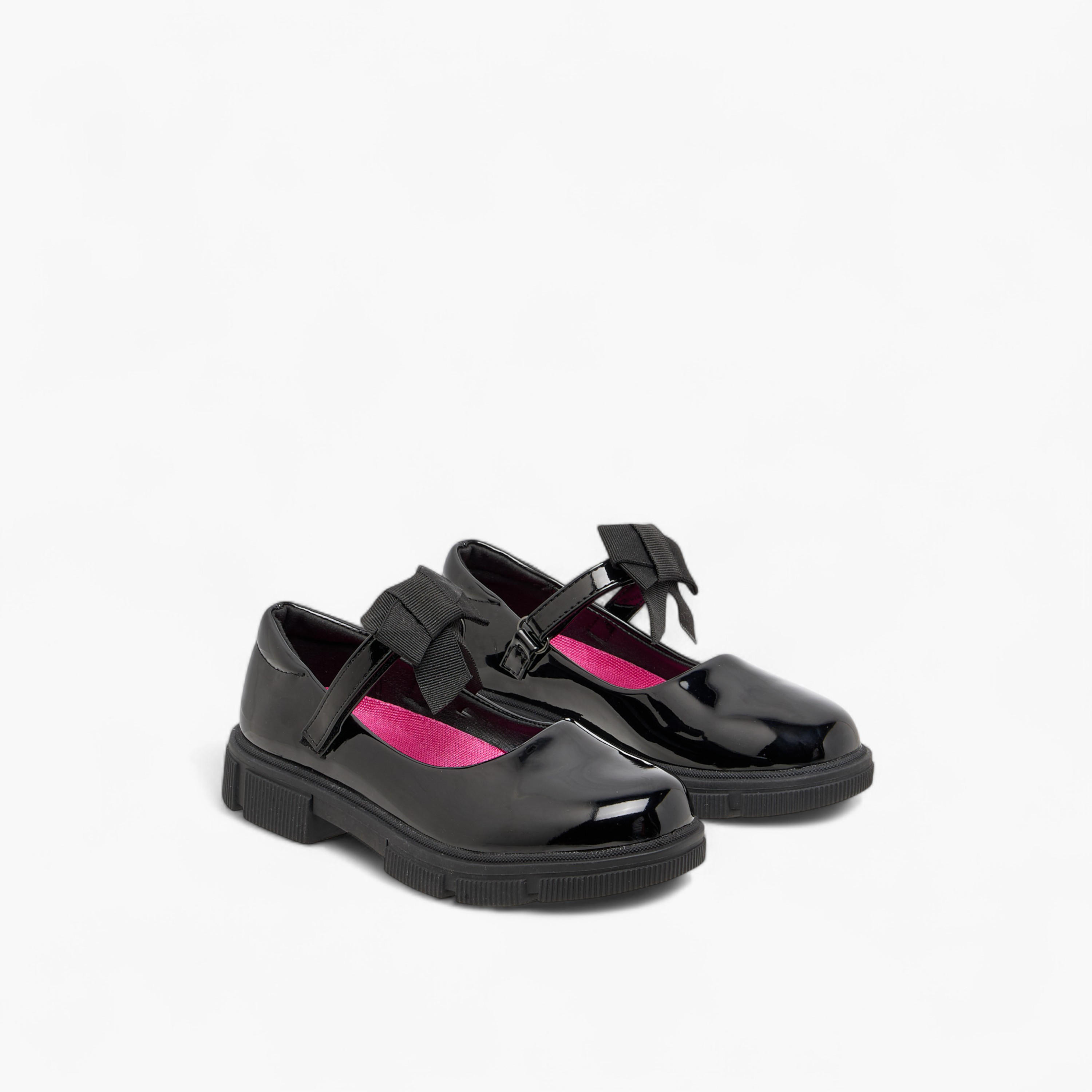 حذاء ماري جين مدرسي بتزيينات فيونكة مع شريط إغلاق من جونيورز-girls-shoes-schoolshoes-image-1