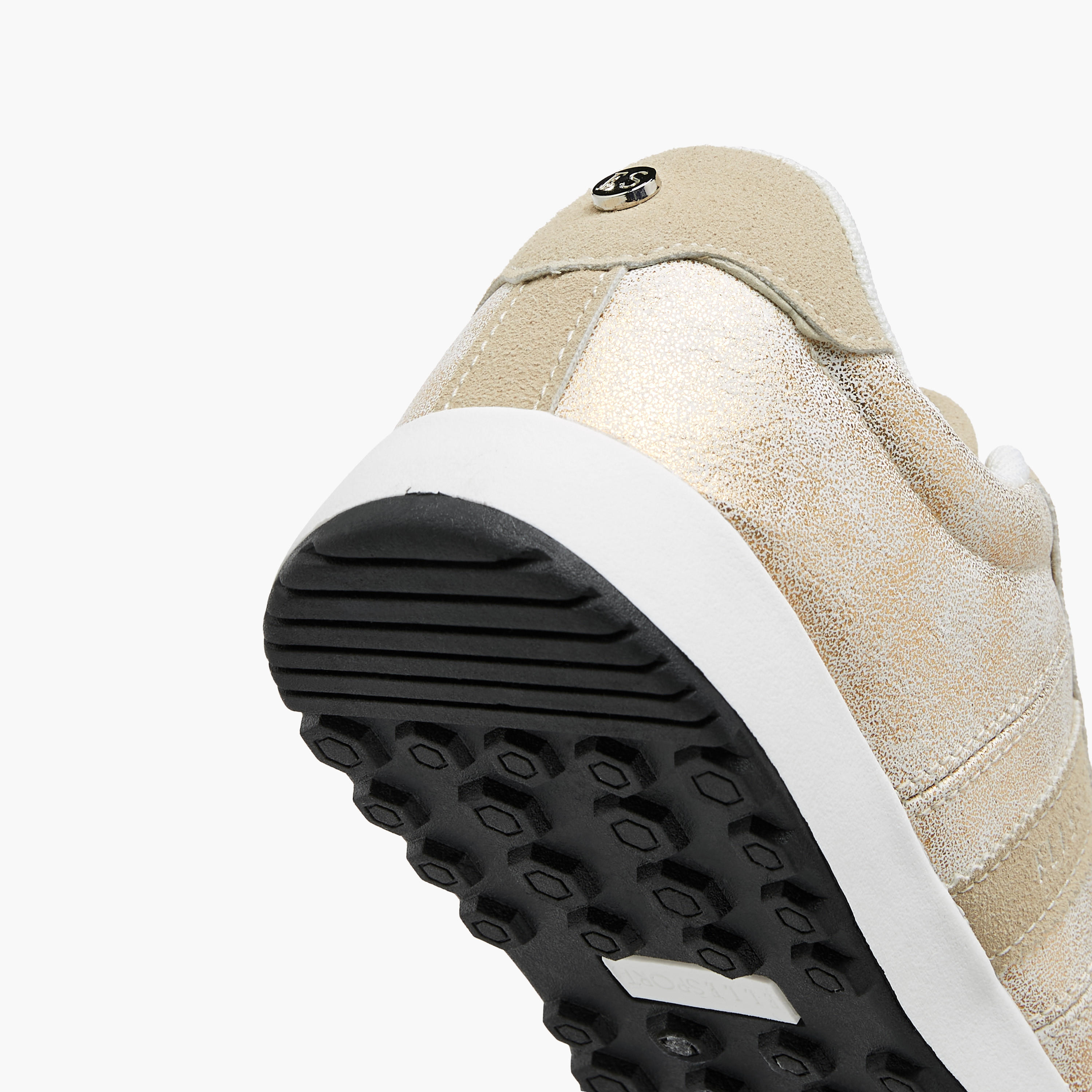 حذاء سنيكرز برباط إغلاق للنساء من إيل-women-shoes-sneakers-image-1