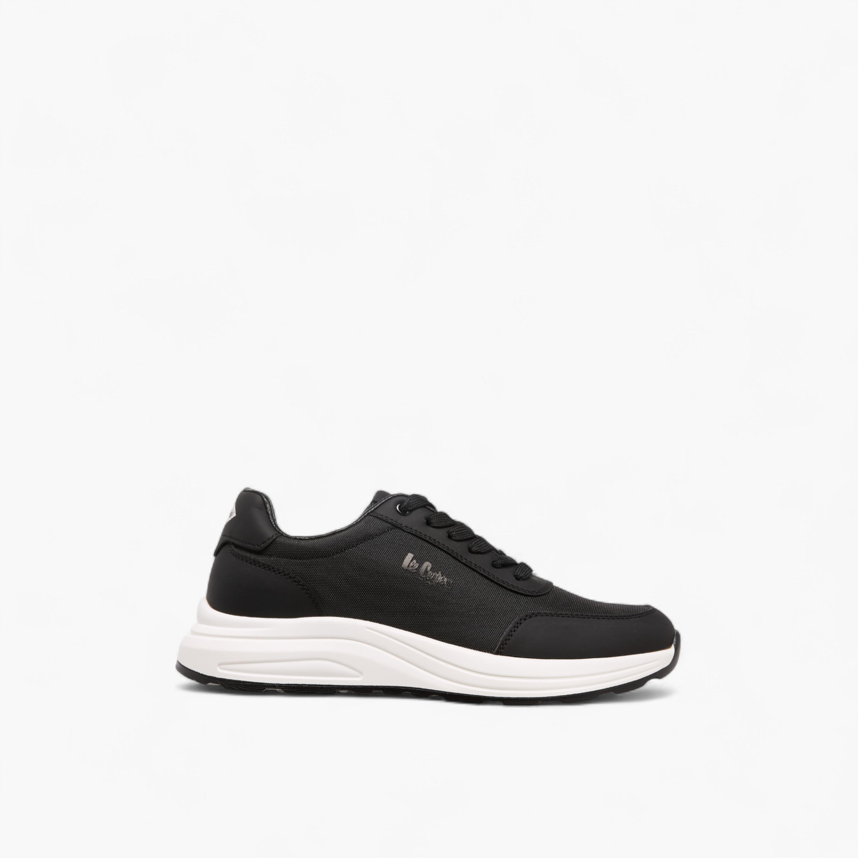 حذاء سنيكرز بطبعات مربعات ورباط إغلاق للرجال من لي كوبر-men-shoes-sneakers-image-3
