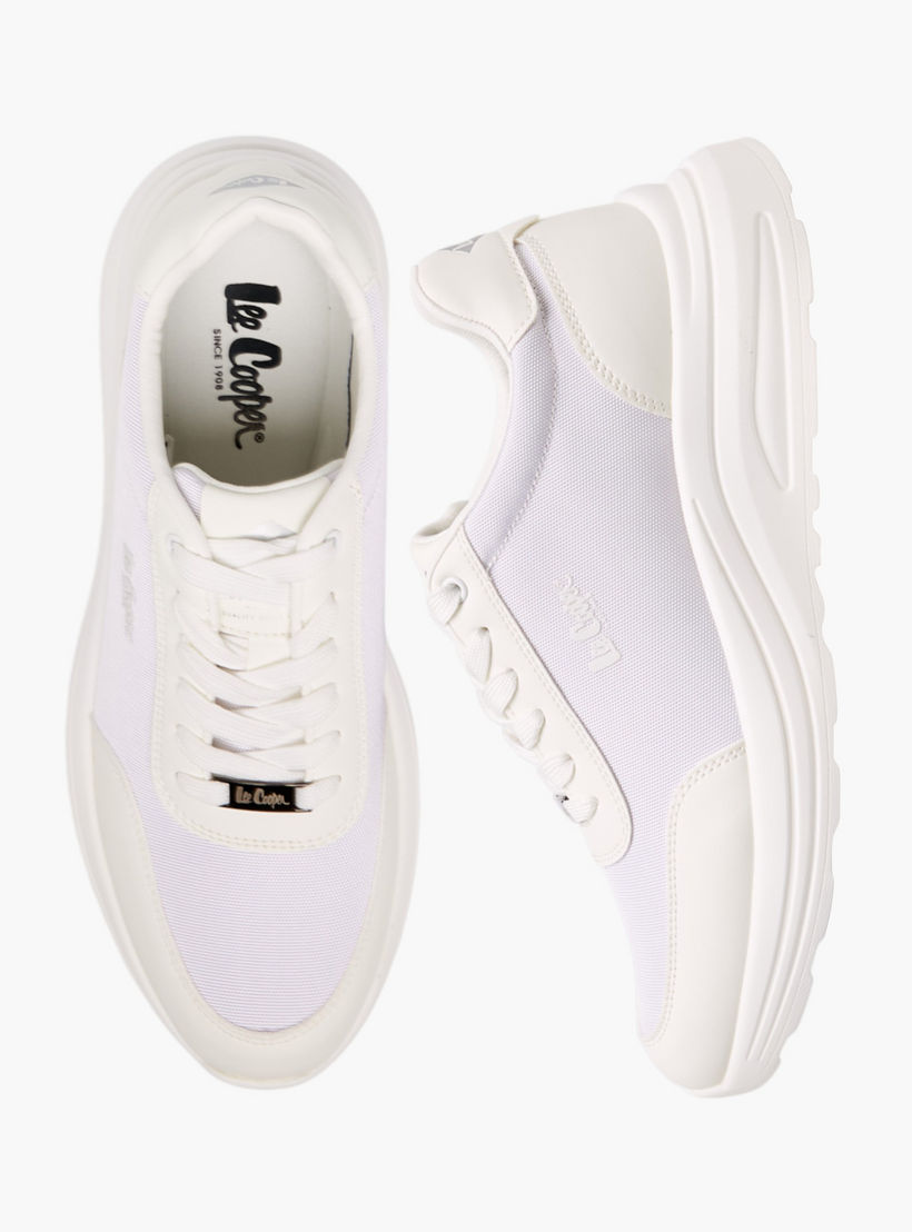 حذاء سنيكرز بطبعات مربعات ورباط إغلاق للرجال من لي كوبر-men-shoes-sneakers-image-5