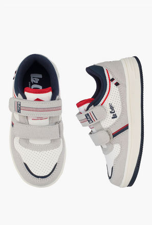 حذاء سنيكرز بشريط لاصق للأولاد من لي كوبر-boys-shoes-sneakers-image-1