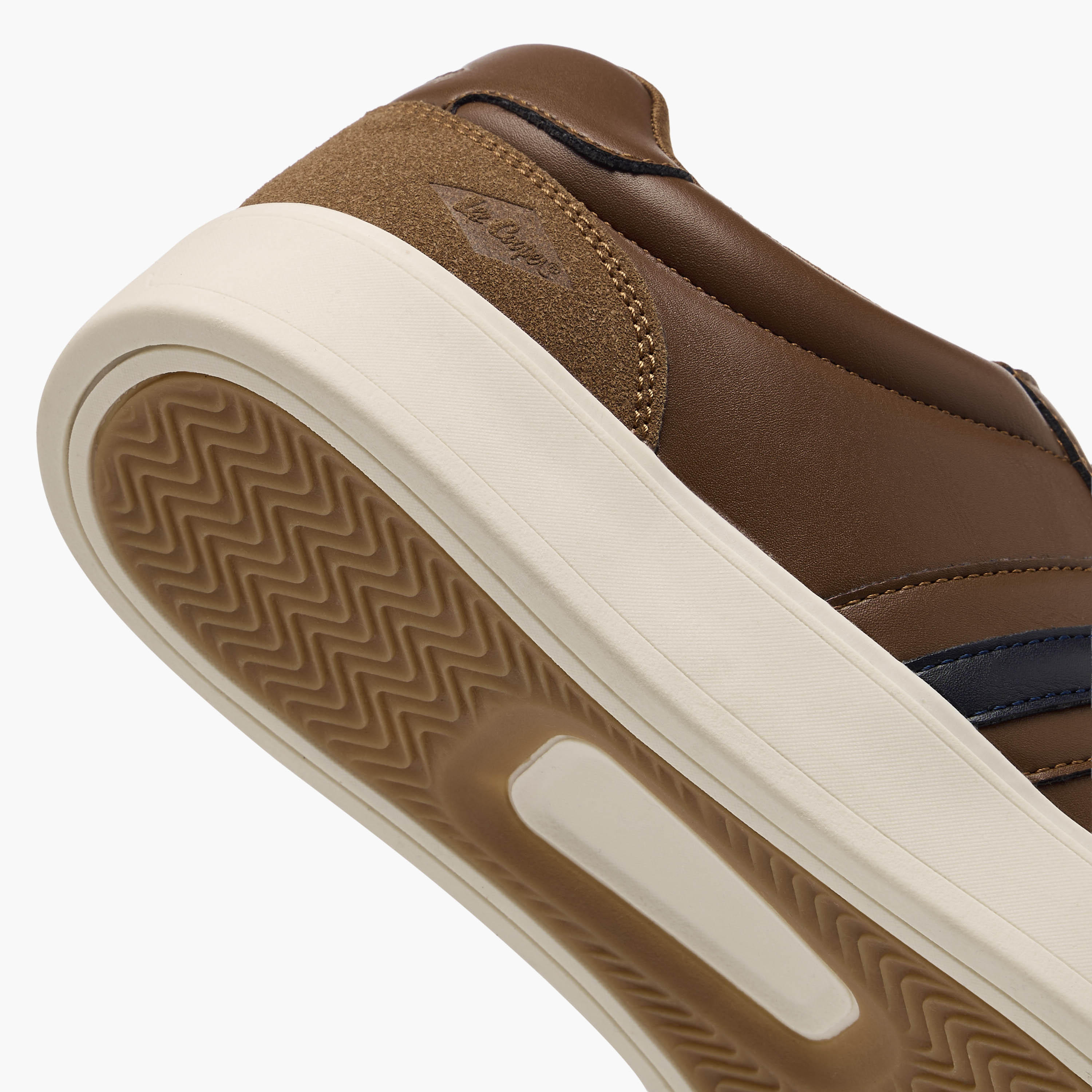 حذاء سنيكرز طول الكاحل برباط إغلاق للرجال من لي كوبر-men-shoes-sneakers-image-5