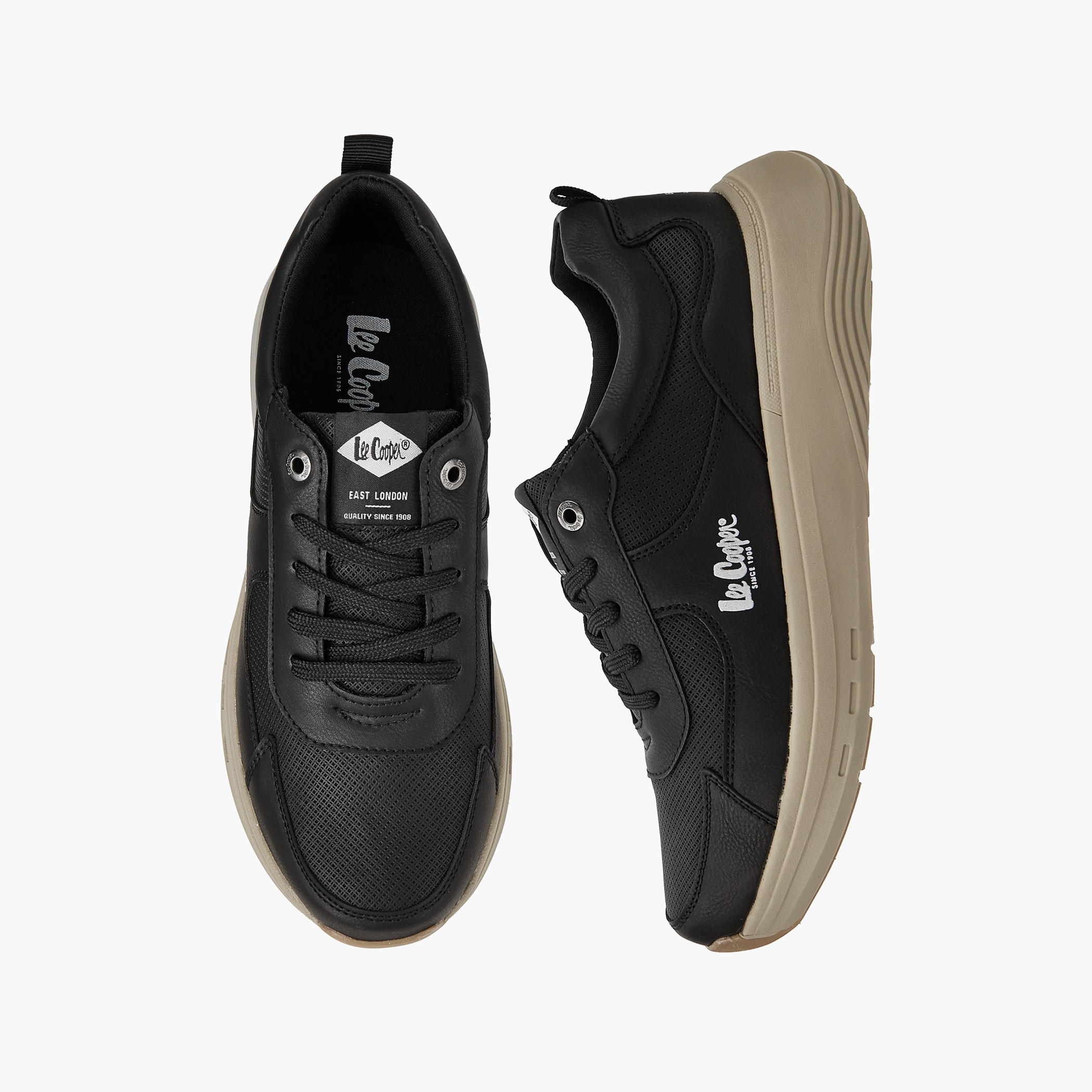 حذاء سنيكرز أورثولايت سادة برباط إغلاق وألسنة سحب للرجال من لي كوبر-men-shoes-sneakers-image-1