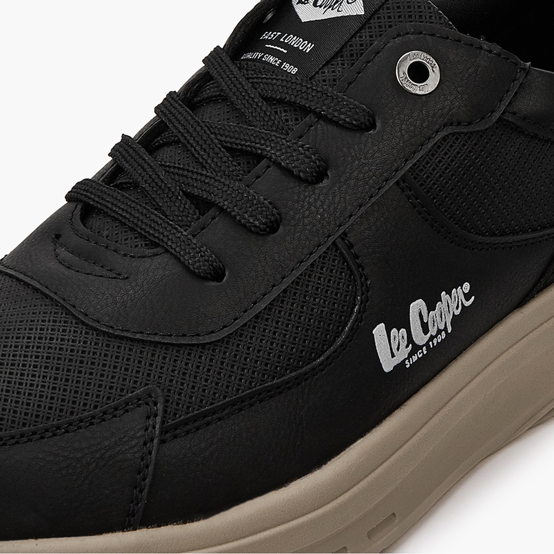 حذاء سنيكرز أورثولايت سادة برباط إغلاق وألسنة سحب للرجال من لي كوبر-men-shoes-sneakers-image-5
