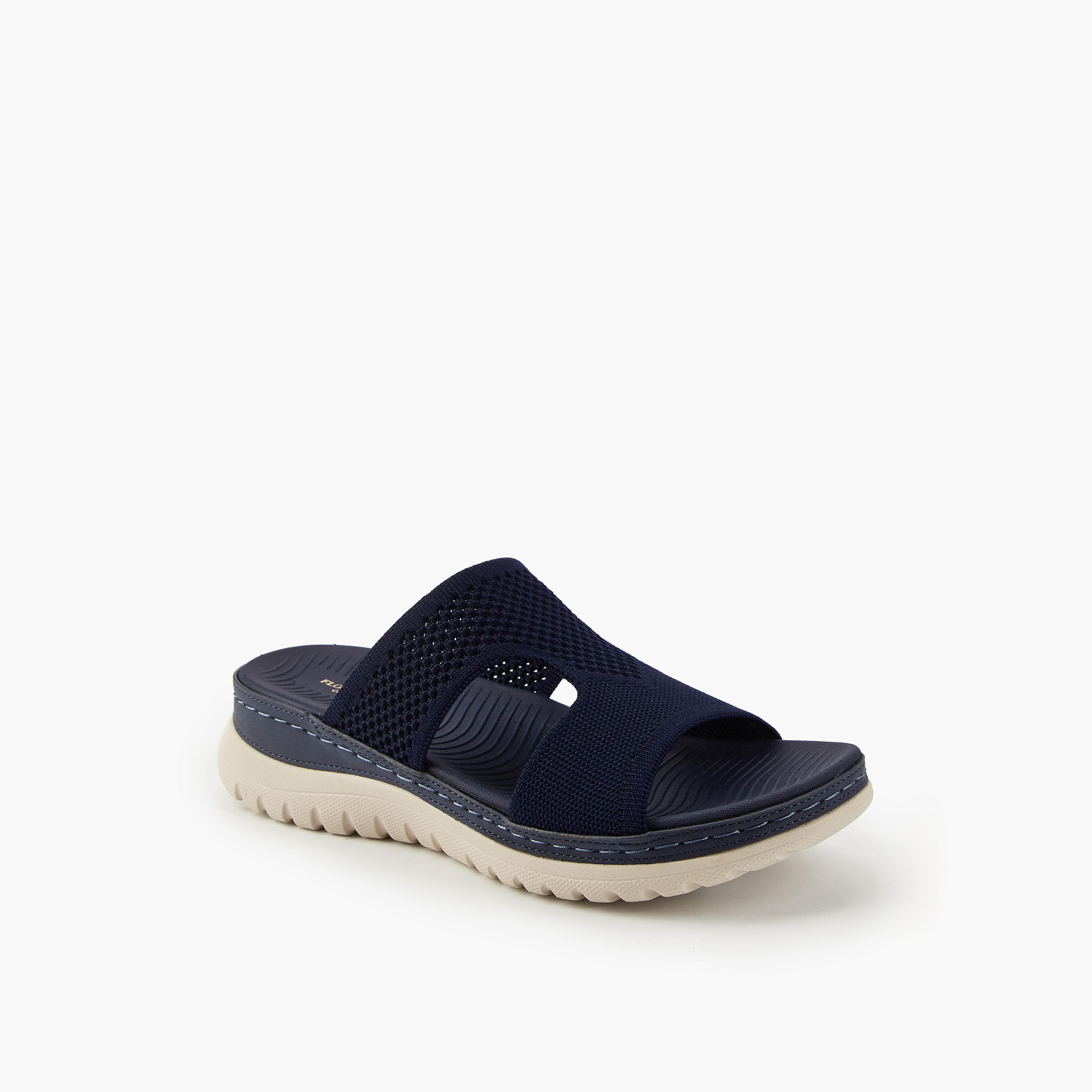 صندل سهل الارتداء وبارز الملمس من فلورا بيلا-women-shoes-flats-sandals-image-3
