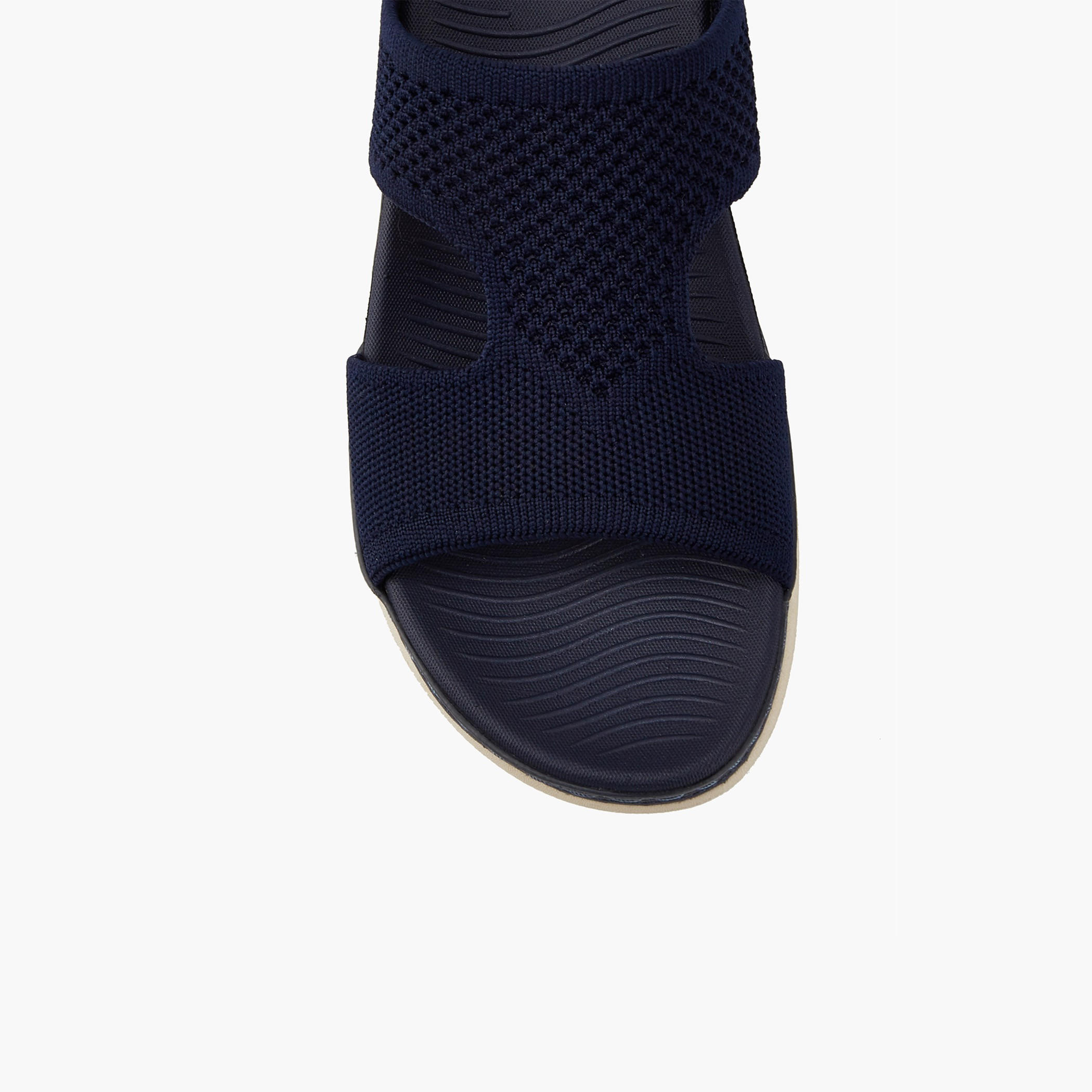 صندل سهل الارتداء وبارز الملمس من فلورا بيلا-women-shoes-flats-sandals-image-4