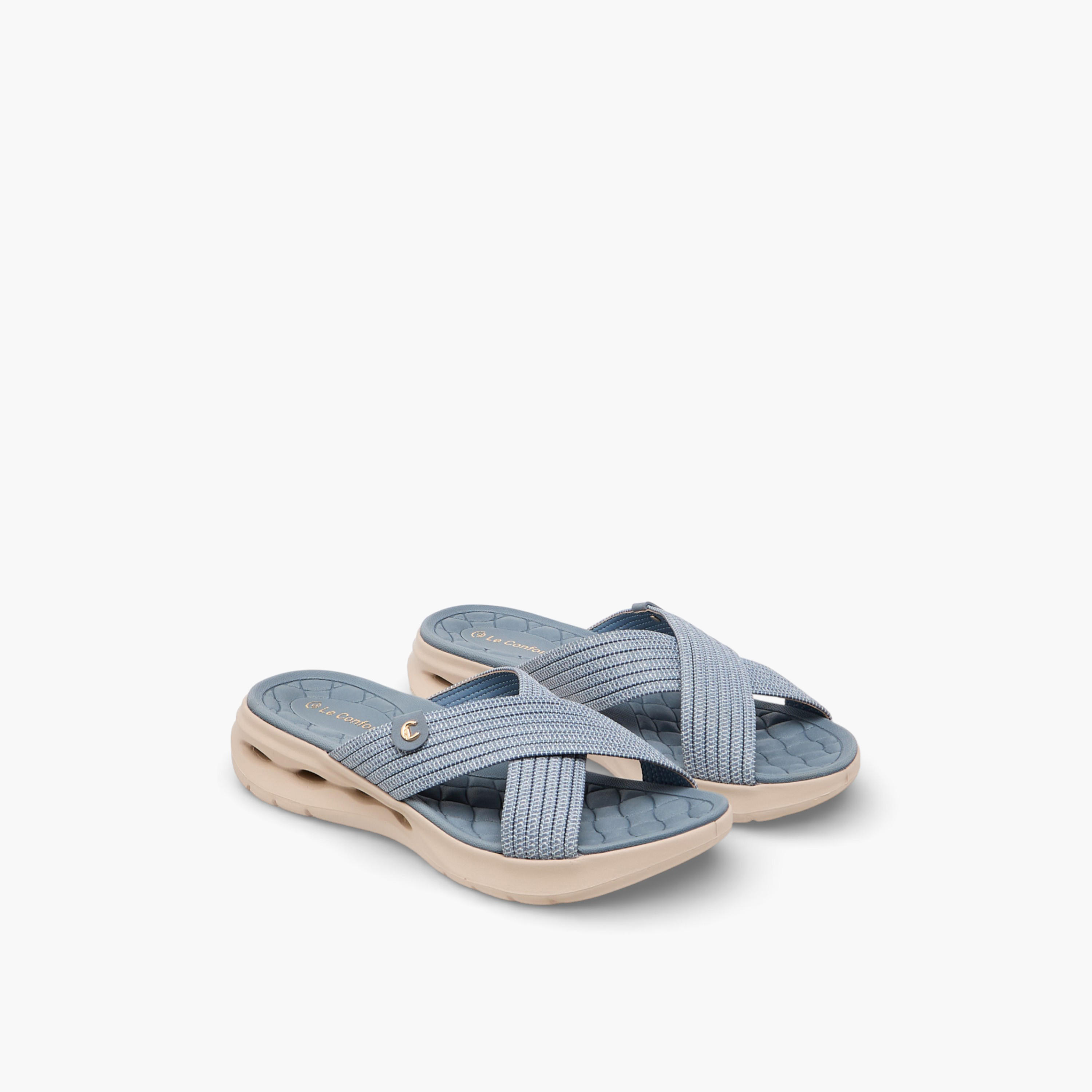 صندل مريح بأحزمة متقاطعة للنساء من لو كونفورت-women-shoes-sandals-heeled-image-1