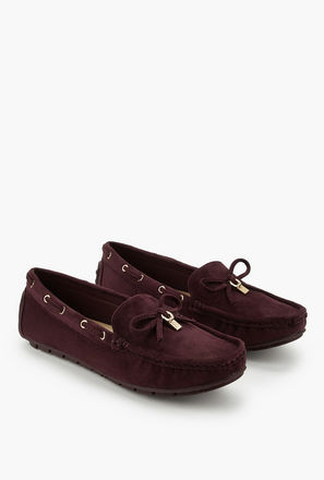 حذاء موكاسين نسائي مزين بفيونكة للنساء من فلورا بيلا-women-shoes-loafersandmoccasins-image-1