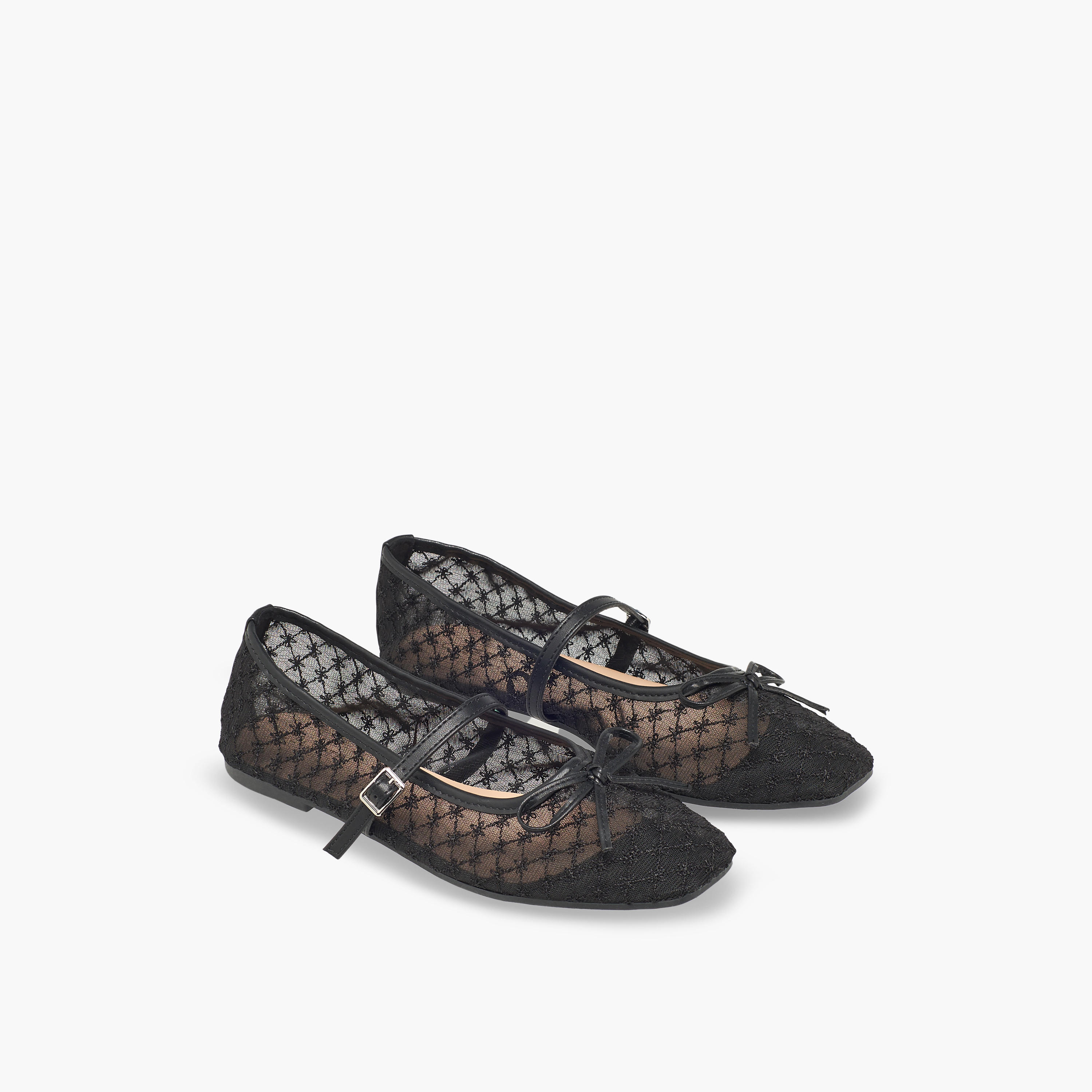 حذاء ماري جين شبكي بتفاصيل فيونكة للنساء من سيليست-women-shoes-ballerinas-image-1