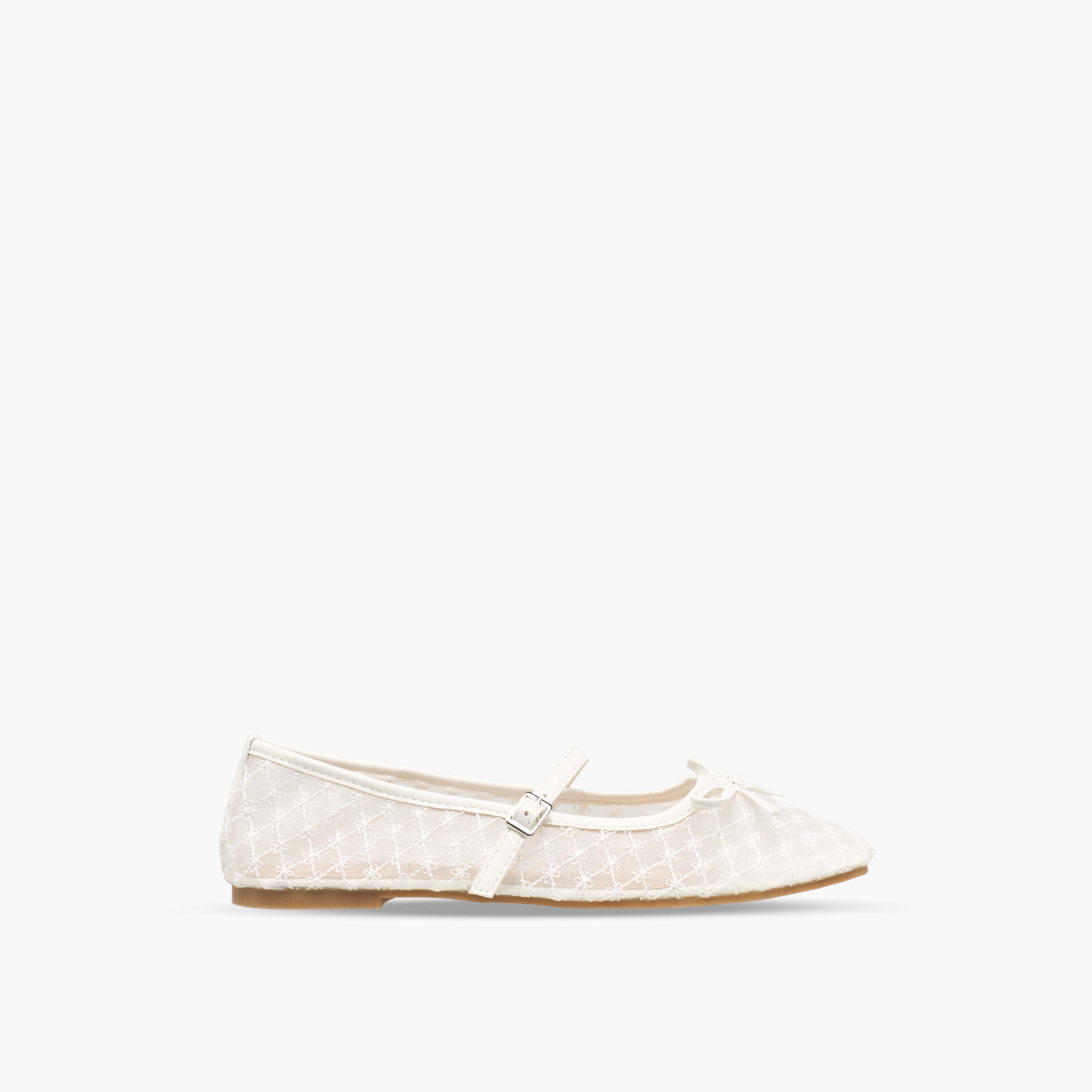 حذاء ماري جين شبكي بتفاصيل فيونكة للنساء من سيليست-women-shoes-ballerinas-image-3