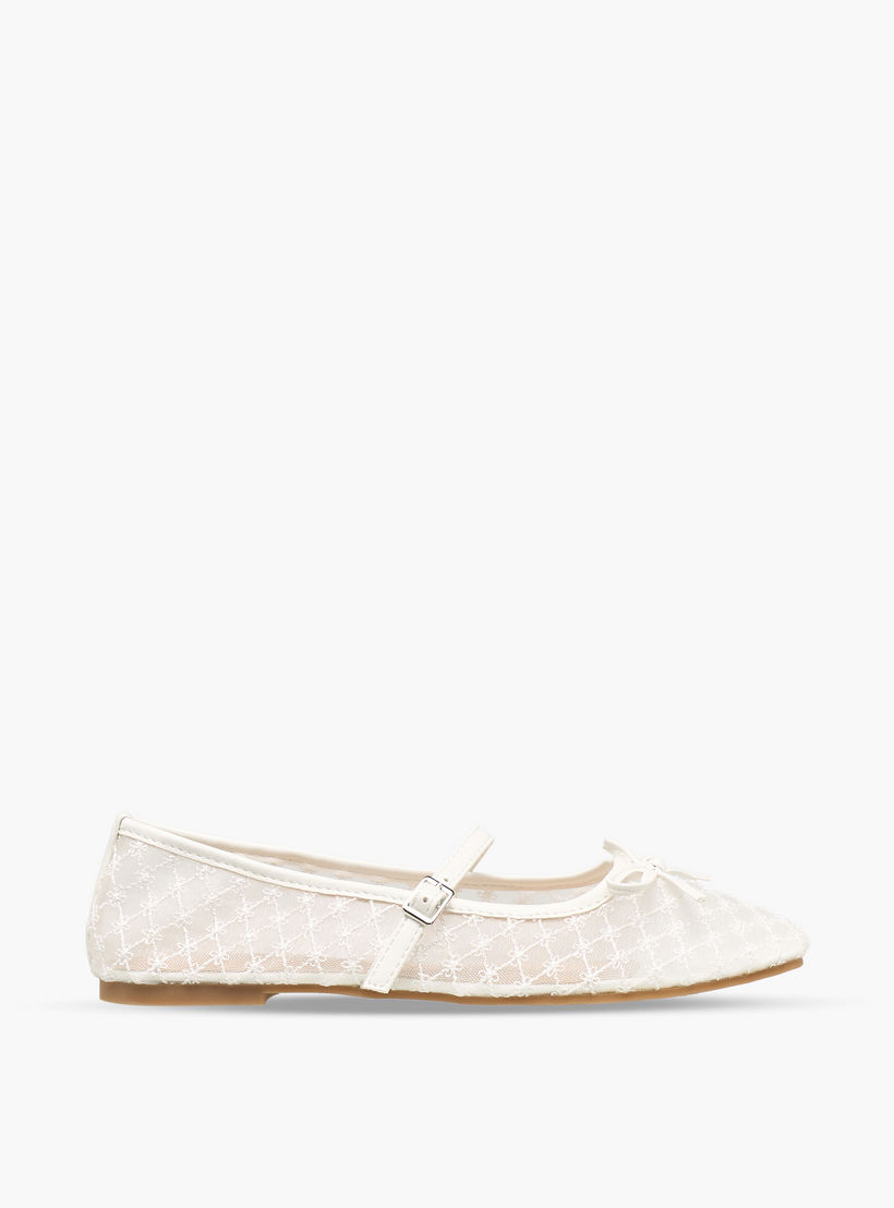 حذاء ماري جين شبكي بتفاصيل فيونكة للنساء من سيليست-women-shoes-ballerinas-image-3