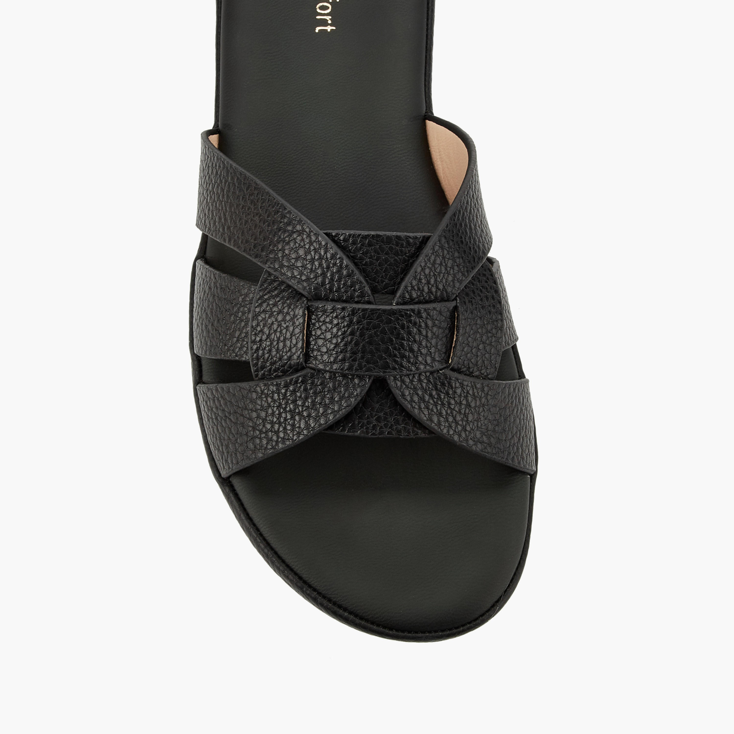 Le Confort Women Textured Slip-On Sandals-women-shoes-sandals-flats-image-4