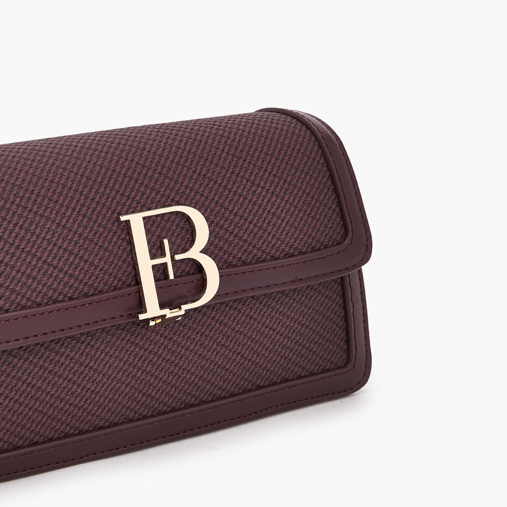 Flora Bella Textured Crossbody Bag with Adjustable Shoulder Strap-women-bagsandwallets-handbags-image-4
