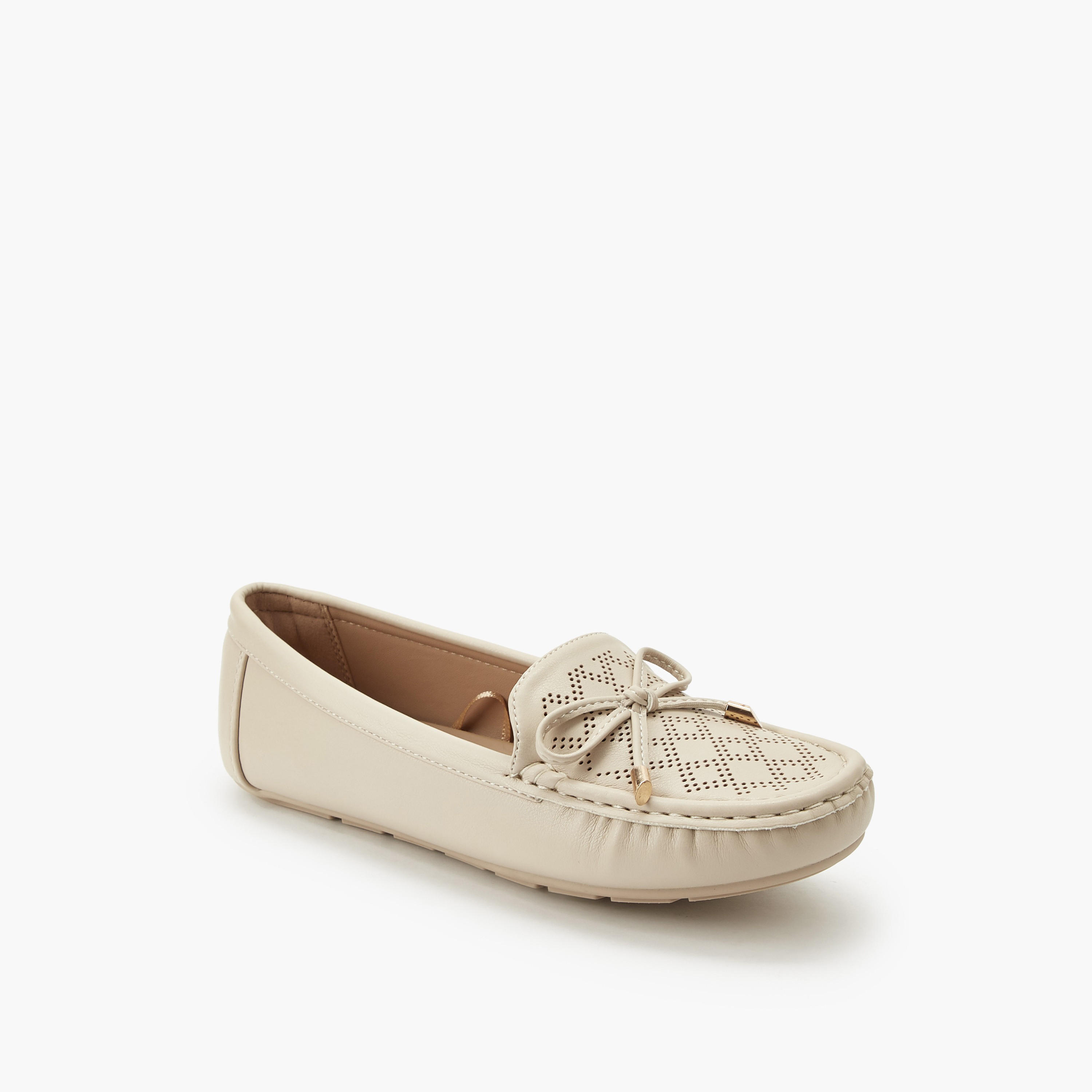 Le Confort Women Perforated Design Slip-On Loafers-women-shoes-loafersandmoccasins-image-2