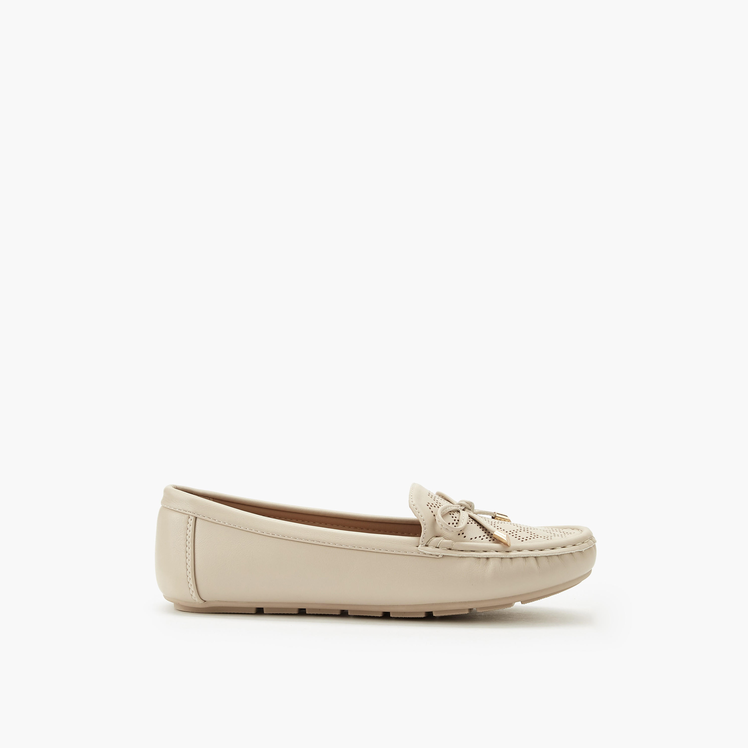 Le Confort Women Perforated Design Slip-On Loafers-women-shoes-loafersandmoccasins-image-3