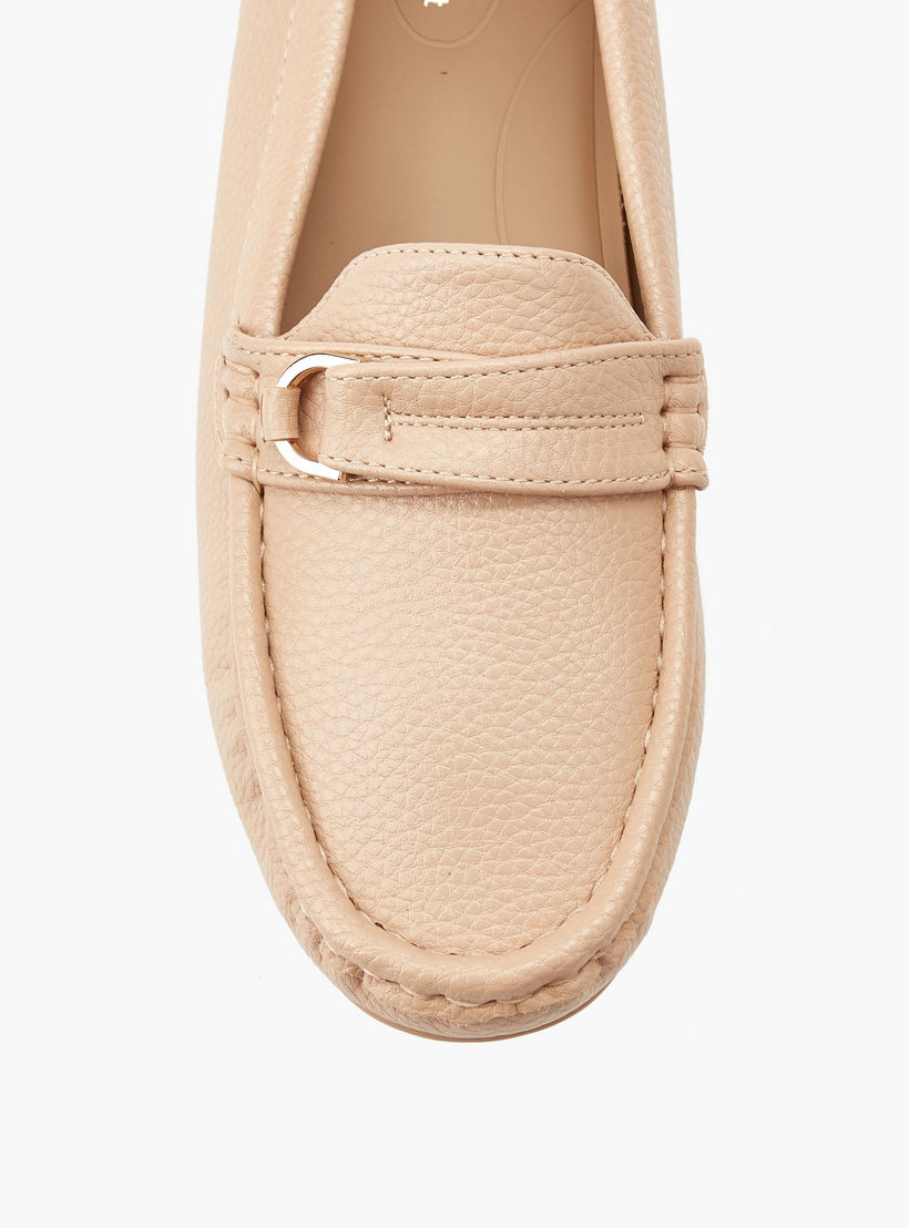 حذاء لوفر سهل الارتداء للنساء من لو كونفورت-women-shoes-loafersandmoccasins-image-4