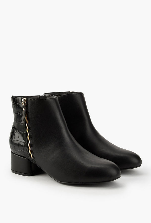بوت طول الكاحل بسحاب إغلاق للنساء من فلورا بيلا-women-winterwear-image-1