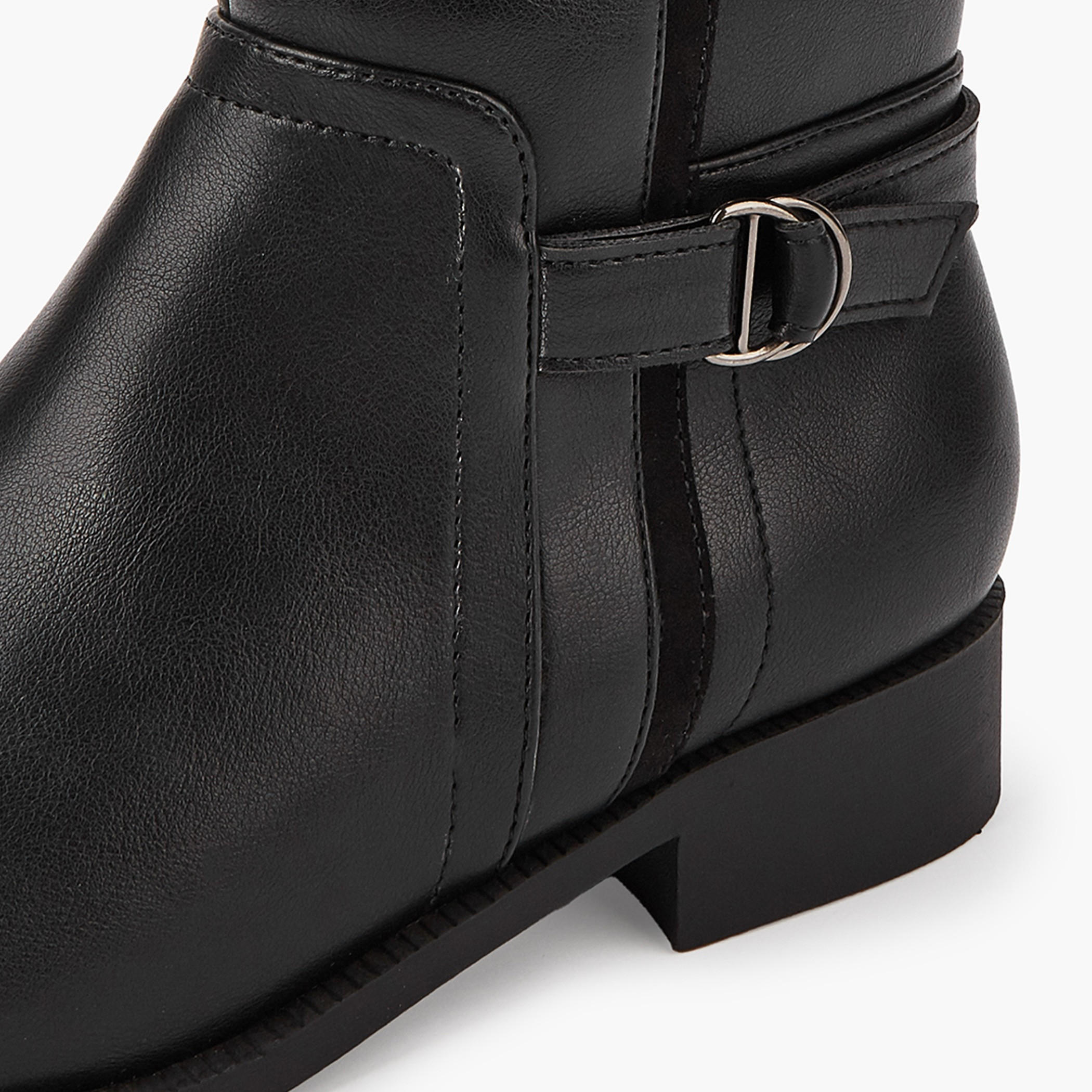 بوت طويل بتفاصيل إبزيم وسحّاب إغلاق من فلورا بيلا-women-shoes-boots-image-5