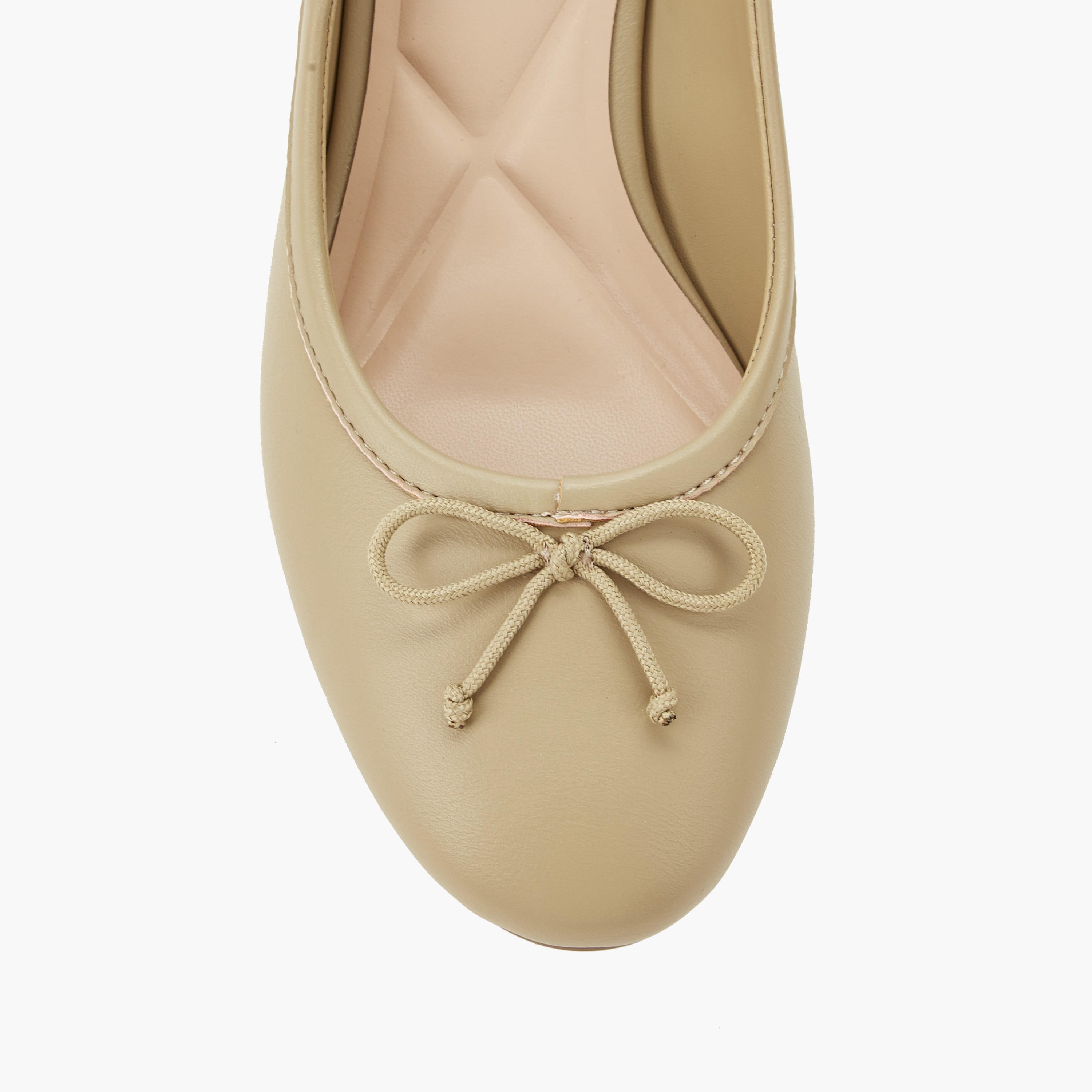 Celeste Women Bow Detail Block Heel Pumps-women-shoes-heels-image-4