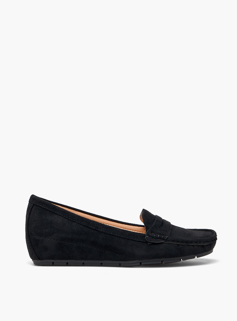 لوفر بيني نسائي سهل الارتداء من لو كونفورت-women-shoes-loafersandmoccasins-image-3