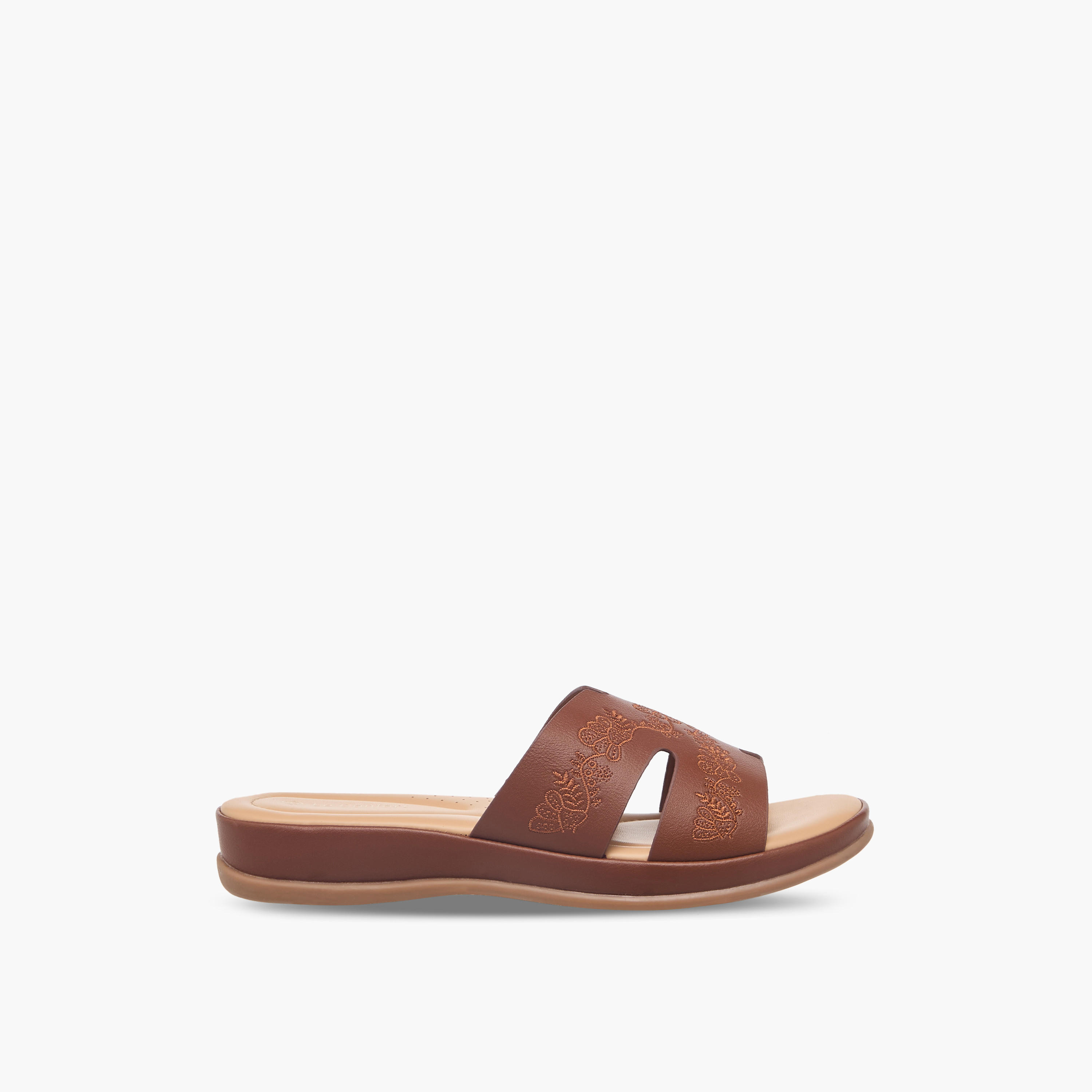 Le Confort Women Embroidered Comfort Sandals-women-shoes-flats-sandals-image-3