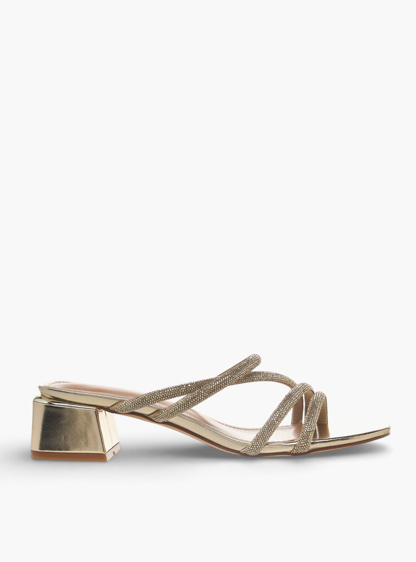 صندل بكعب عريض وبحزام مزين للنساء من فلورا بيلا-women-shoes-sandals-heeled-image-3