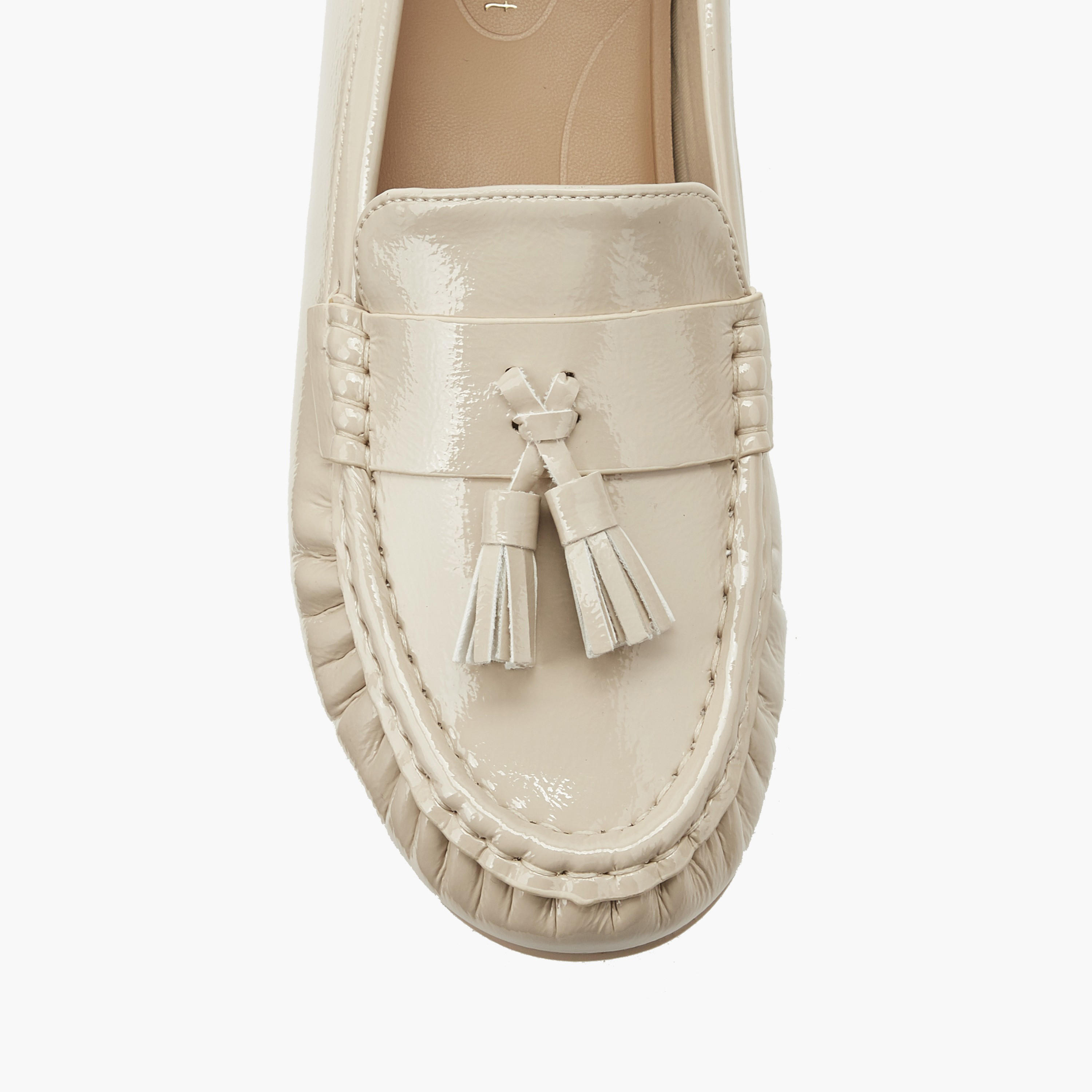 حذاء سهل الارتداء للنساء من لو كونفورت-women-shoes-loafersandmoccasins-image-4