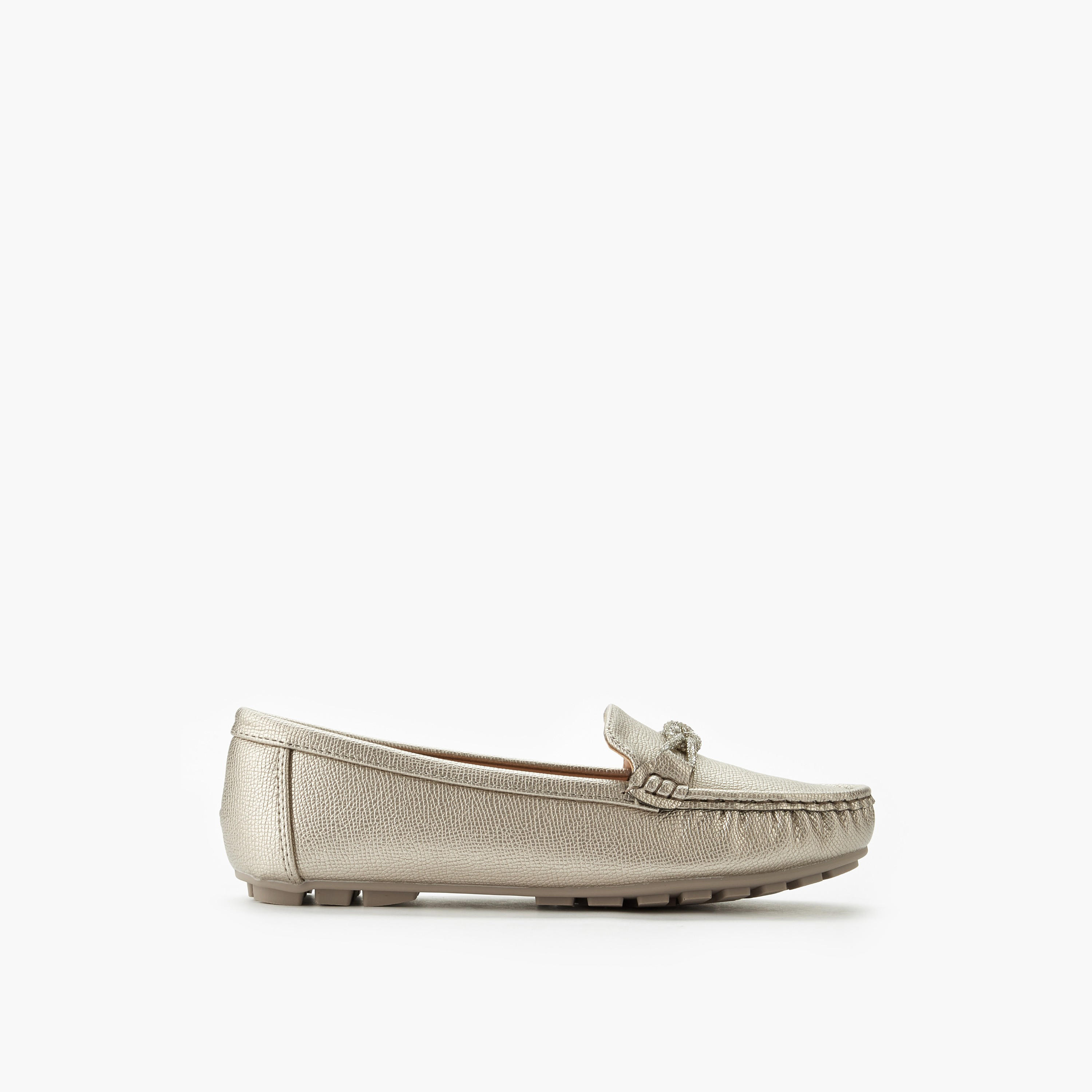 Le Confort Women Embellished Detail Loafers-women-shoes-flats-moccasins-image-3