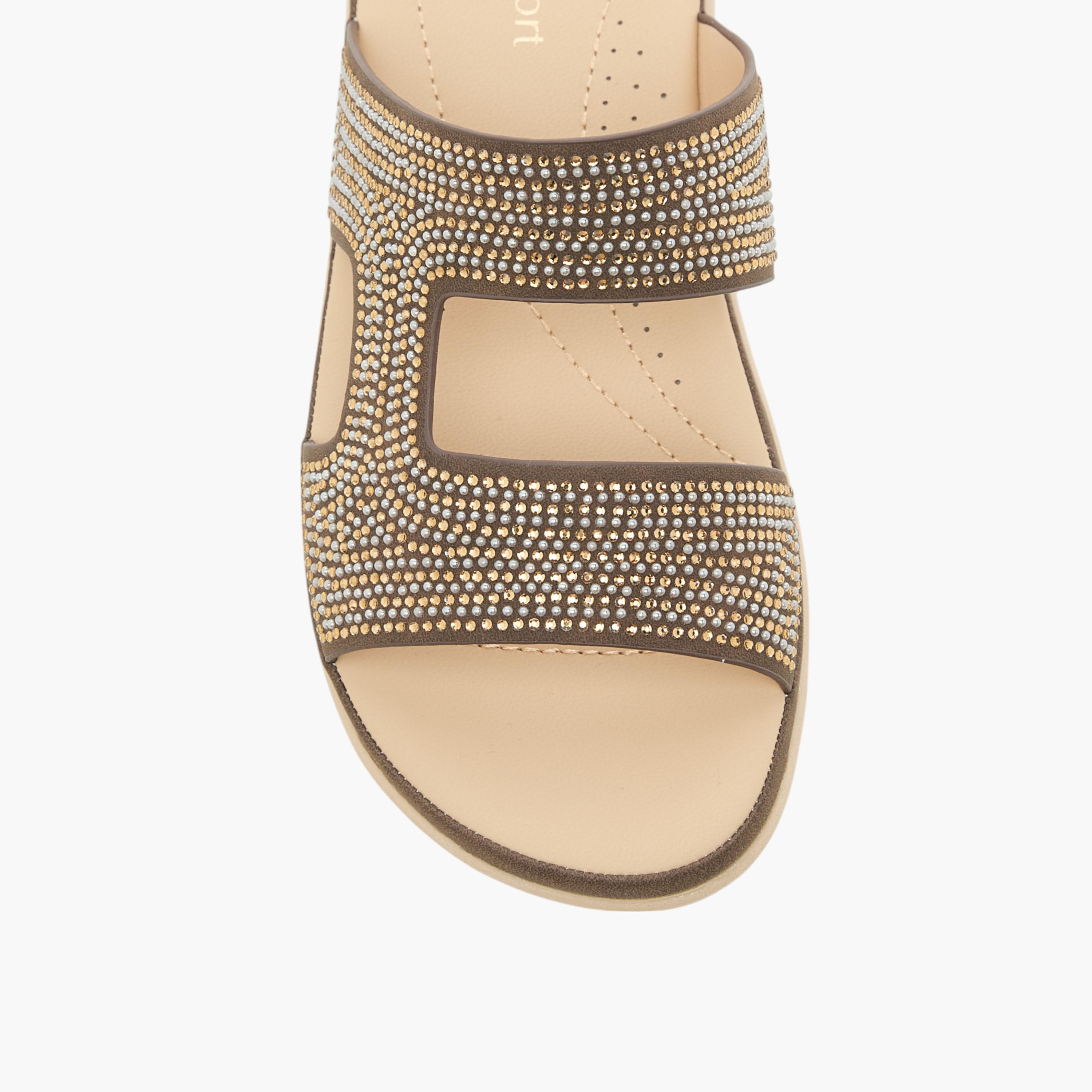 صندل مزين سهل الارتداء للنساء من لو كونفورت-women-shoes-flats-sandals-image-4