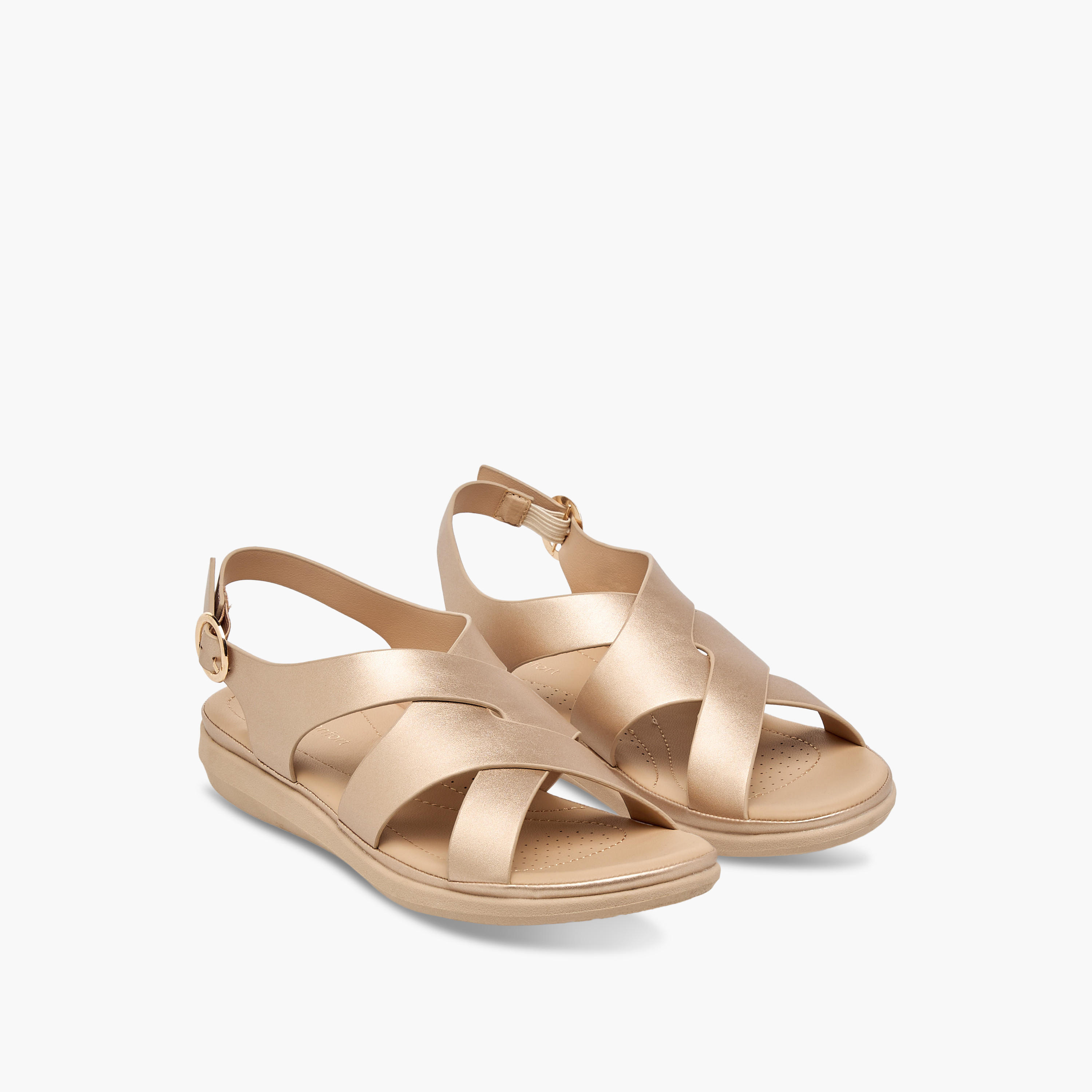 صندل مريح سادة بأحزمة متقاطعة وإبزيم إغلاق من لو كونفورت-women-shoes-flats-sandals-image-1