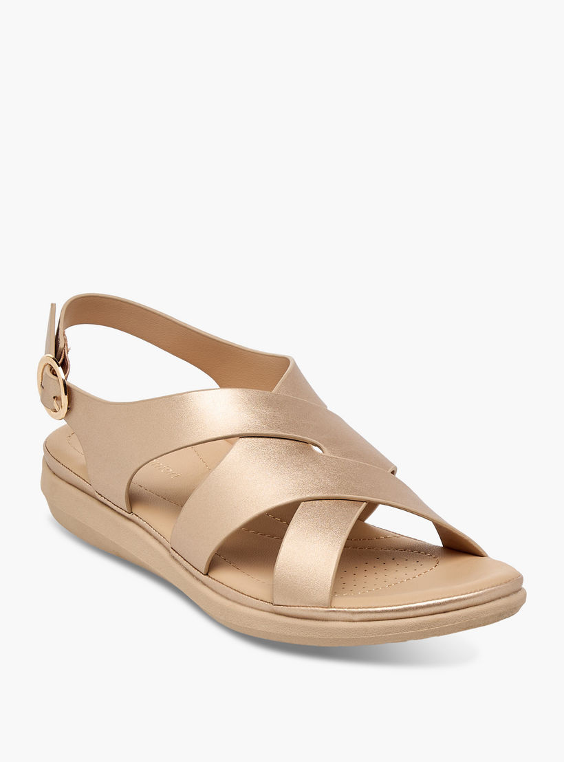 صندل مريح سادة بأحزمة متقاطعة وإبزيم إغلاق من لو كونفورت-women-shoes-flats-sandals-image-2