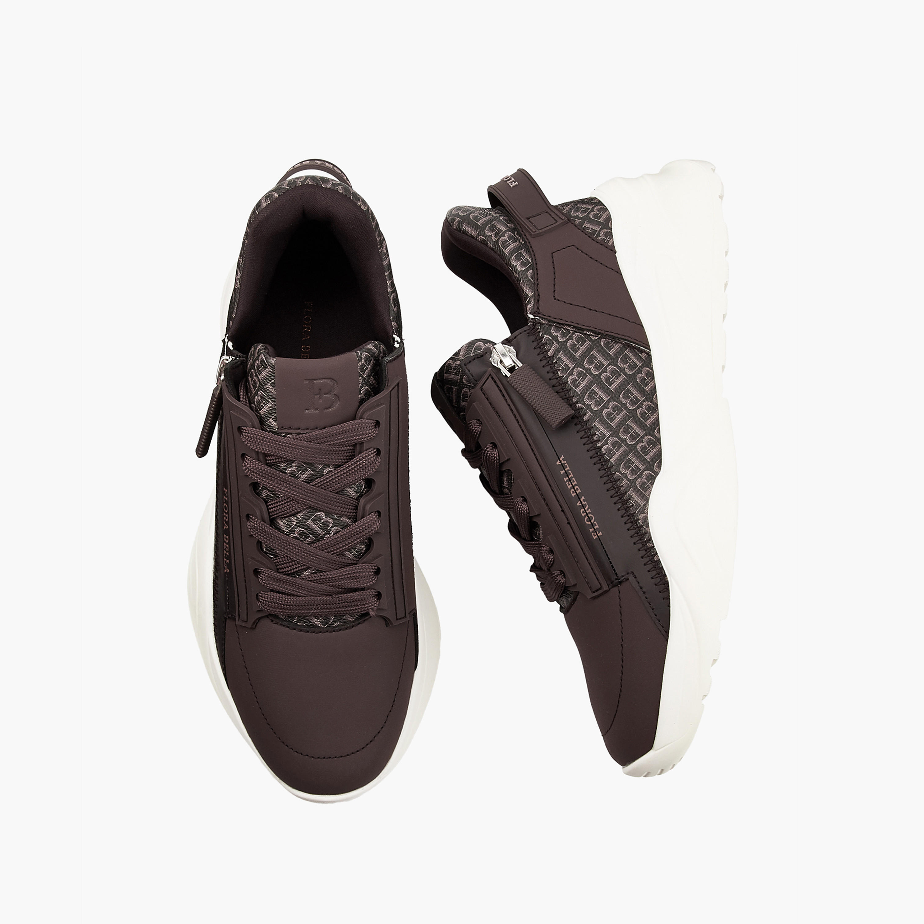 حذاء سنيكرز برباط إغلاق وطبعات مونوجرام من فلورا بيلا-women-shoes-sneakers-image-1