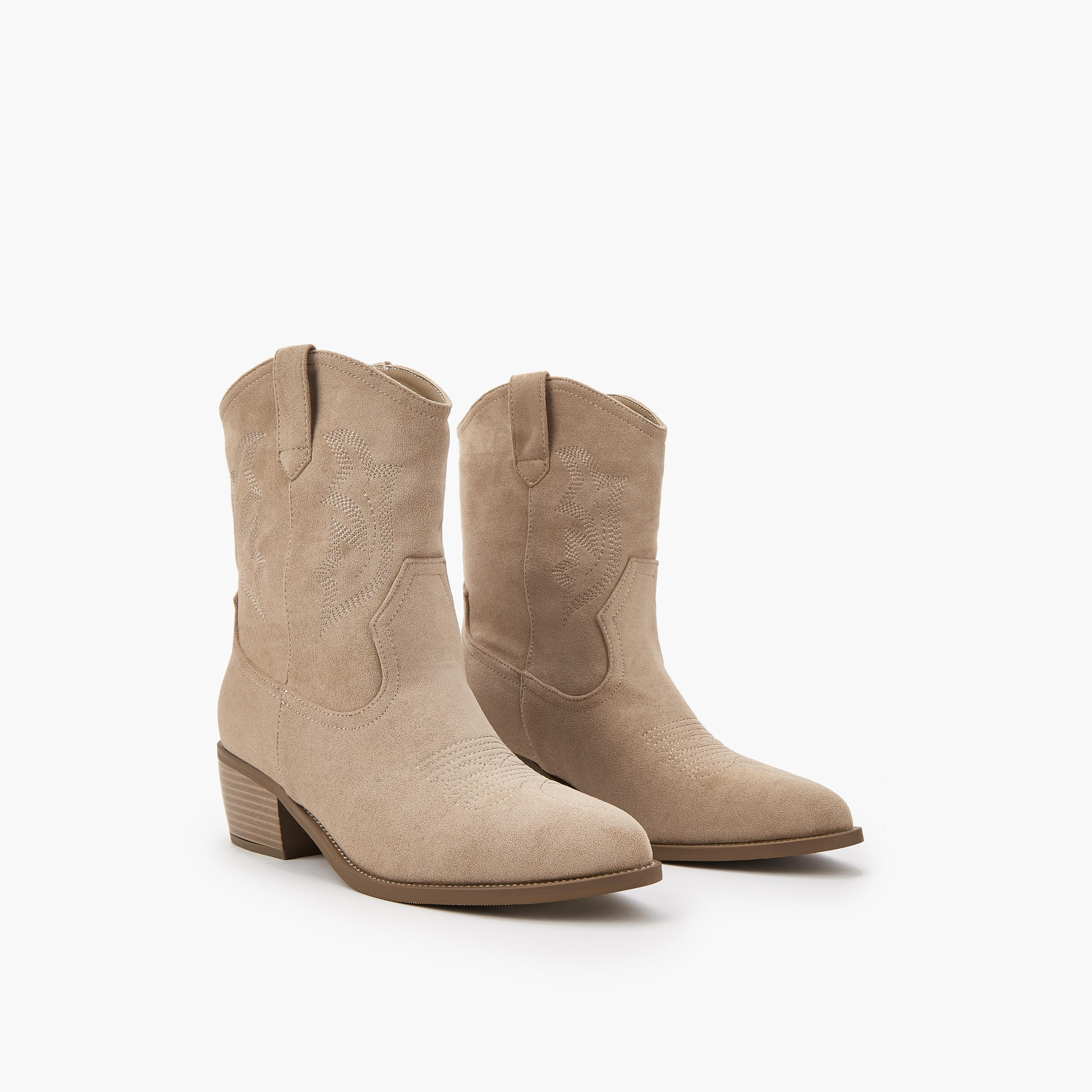 بوت بطول الكاحل وكعب سميك للنساء من فلورا بيلا-women-shoes-boots-image-1