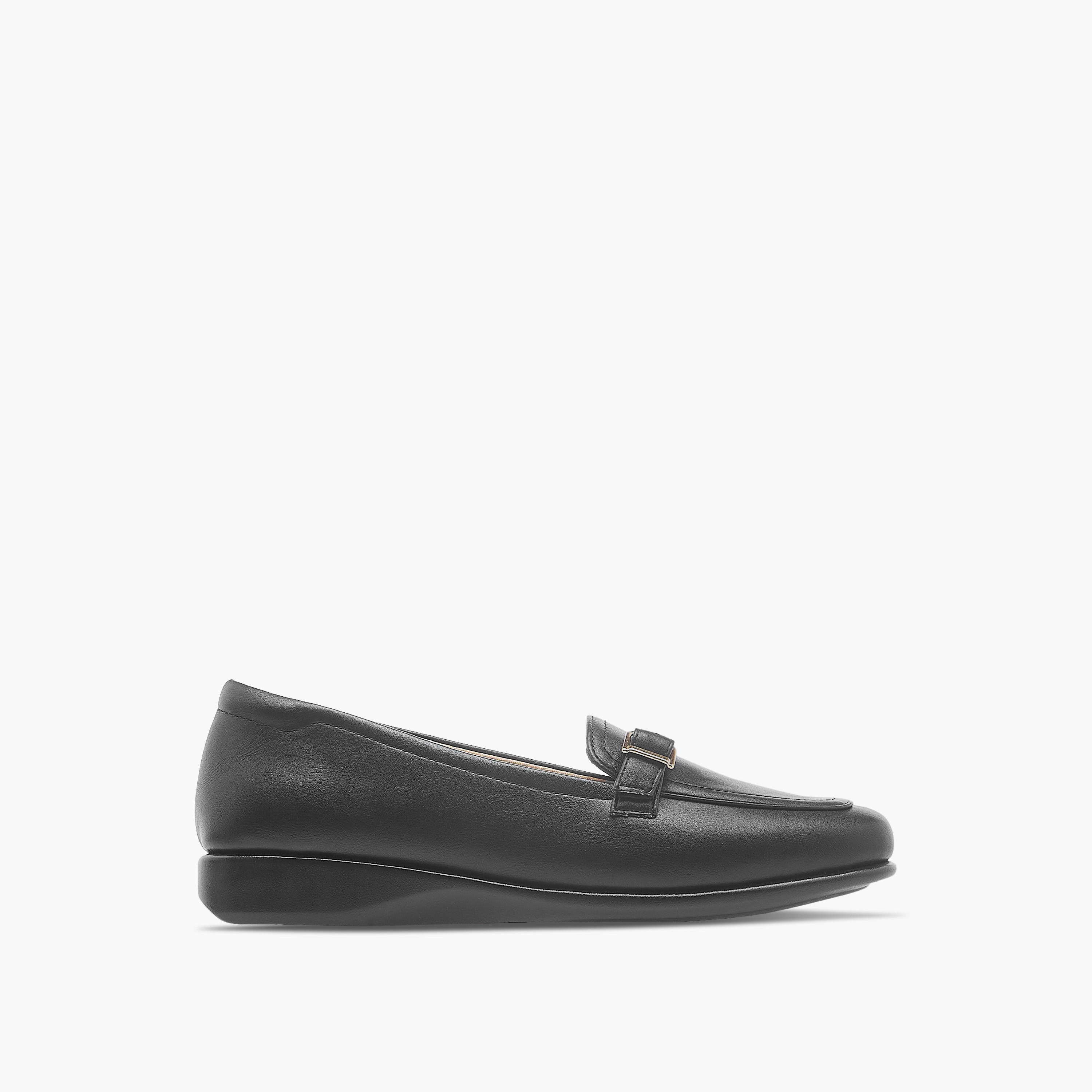 Paprika Solid Slip-On Comfort Loafers with Metal Accent-women-shoes-flats-loafers-image-3