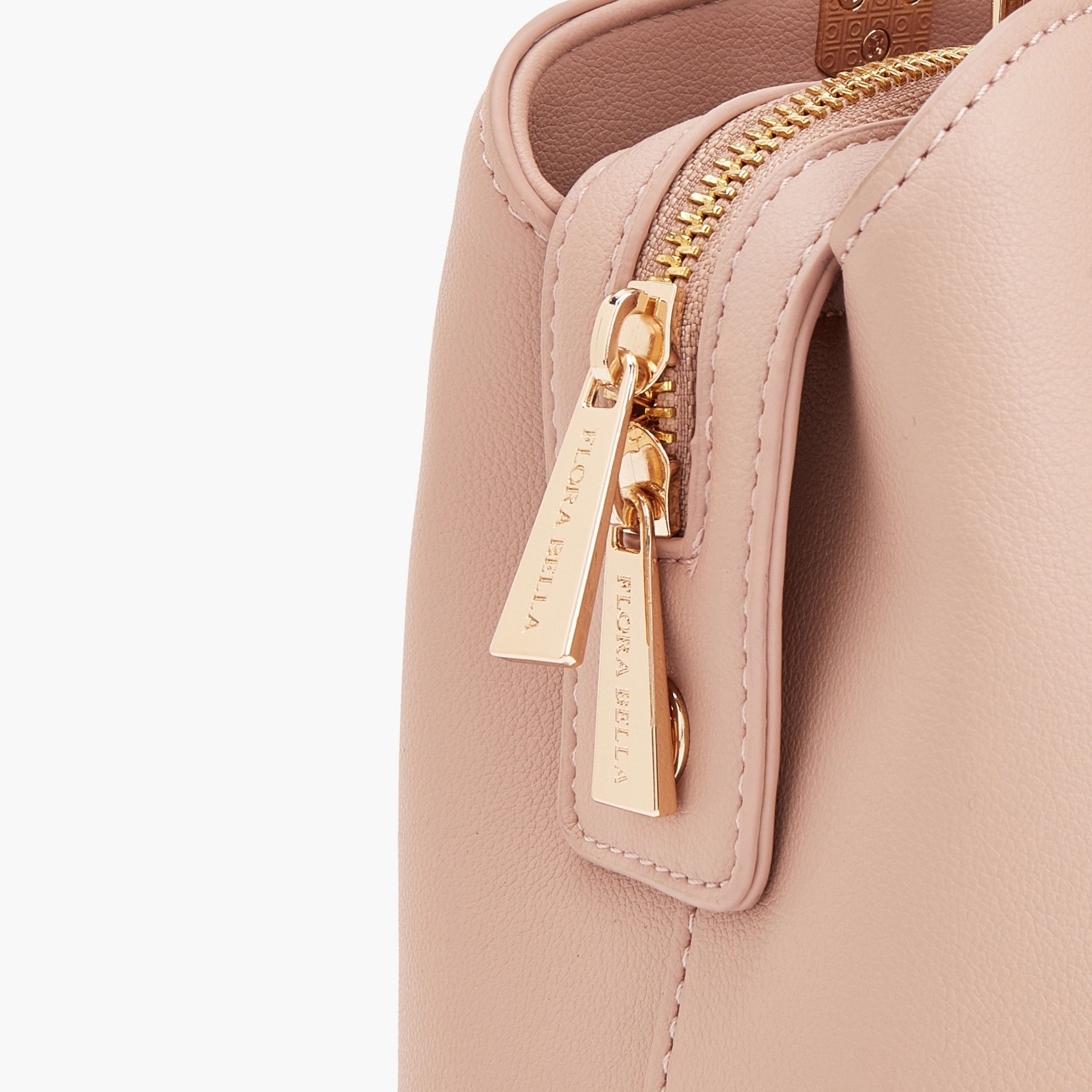 شنطة توتي بزينة فيونكة وحزام قابل للفصل من فلورا بيلا-women-bagsandwallets-handbags-image-6