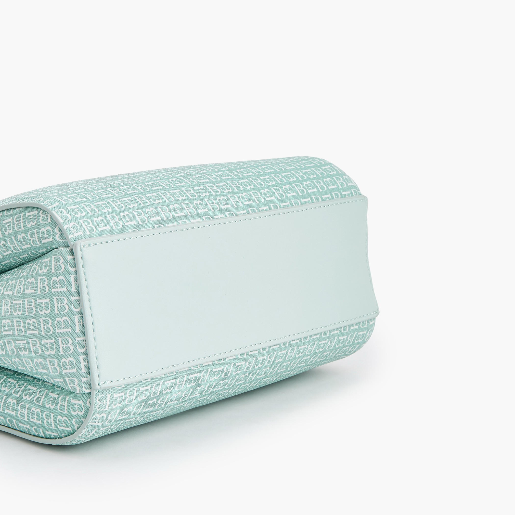 شنطة توتي بطبعات مونوجرام وحزام قابل للفصل من فلورا بيلا-women-bagsandwallets-handbags-image-6