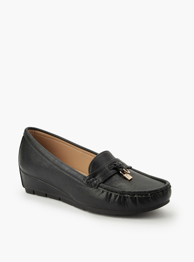 حذاء لوفر بكعب ويدج للنساء من فلورا بيلا-women-shoes-heels-image-2