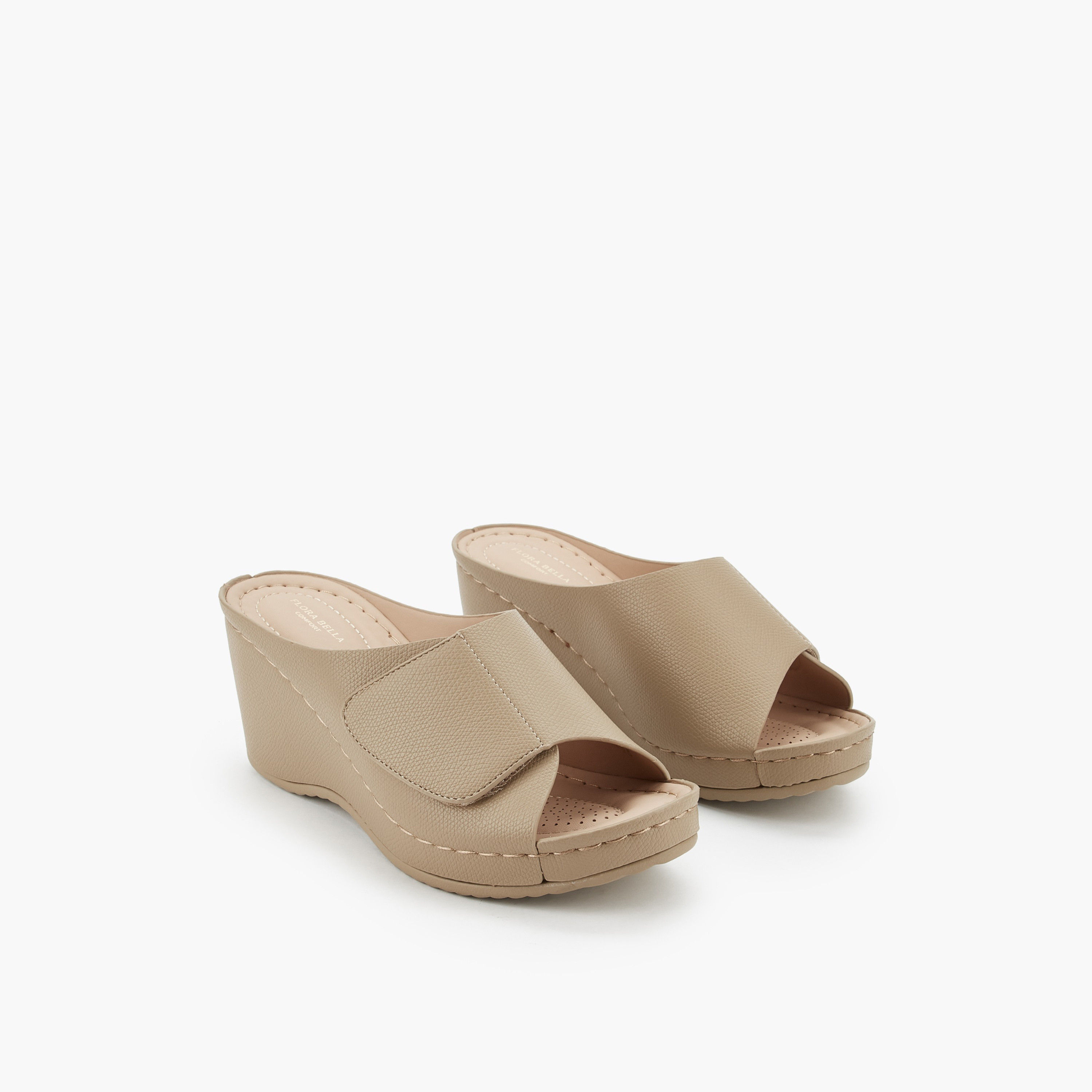 صندل ويدج بارز الملمس للنساء من فلورا بيلا-women-shoes-sandals-heeled-image-1