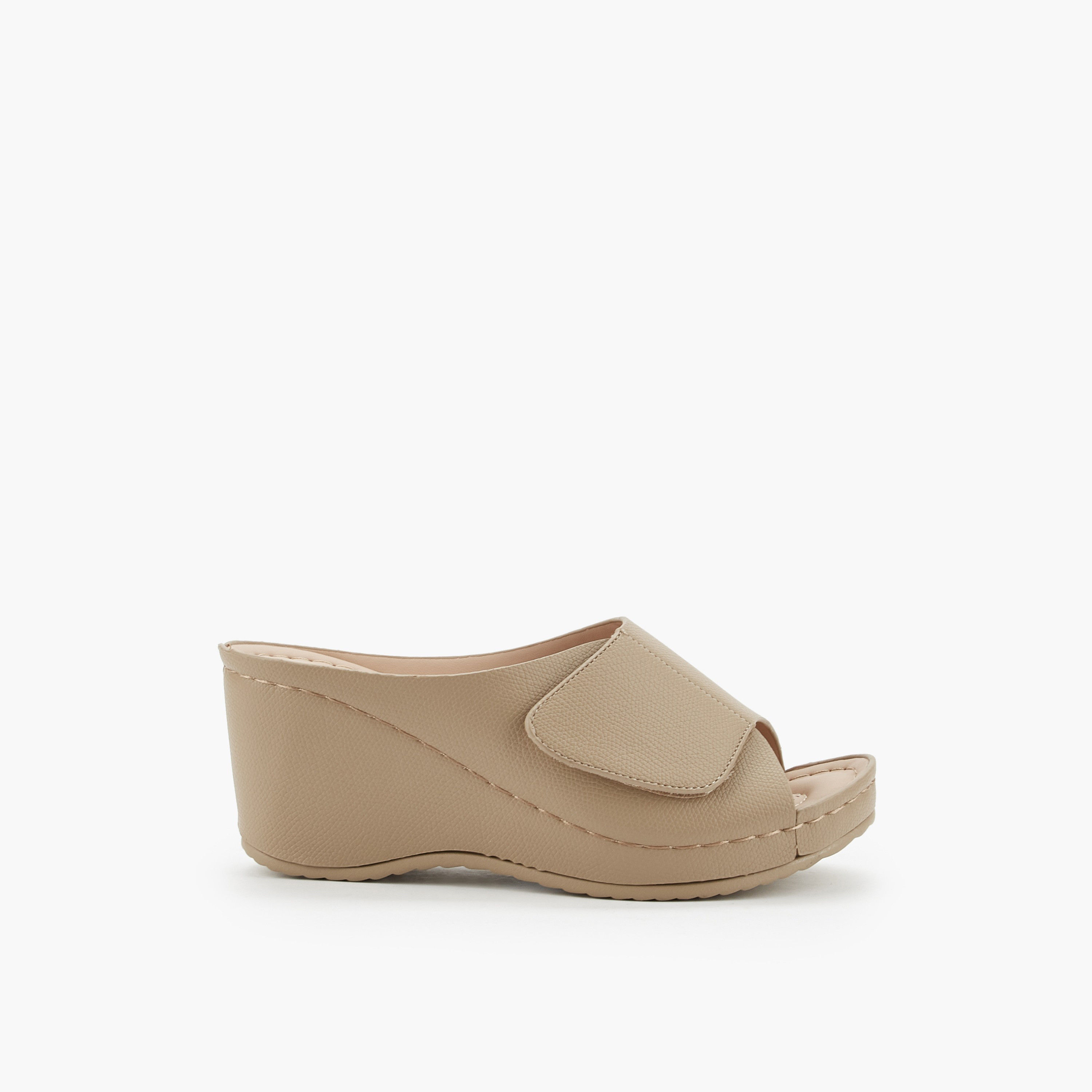 صندل ويدج بارز الملمس للنساء من فلورا بيلا-women-shoes-sandals-heeled-image-3