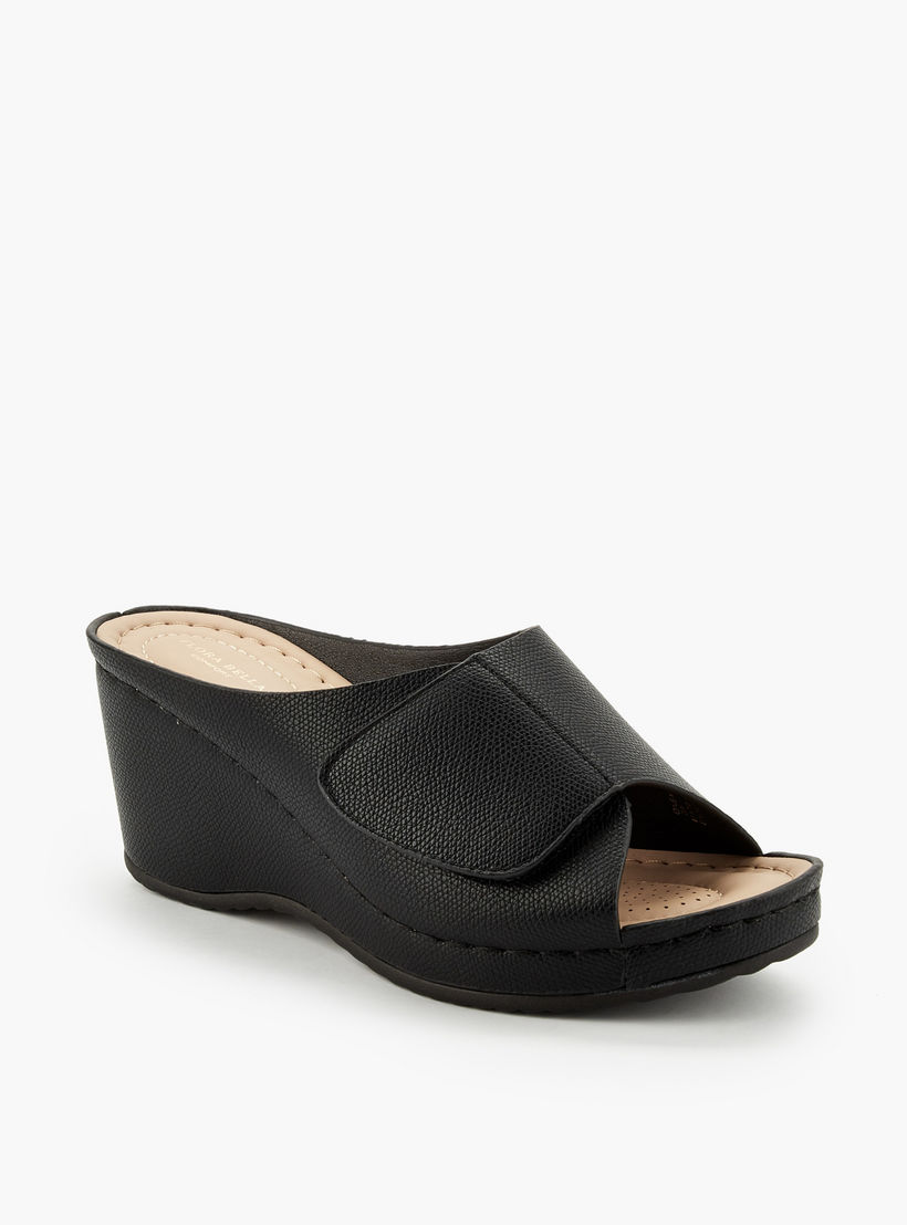 Flora Bella Women Textured Wedge Sandals-women-shoes-sandals-heeled-image-2