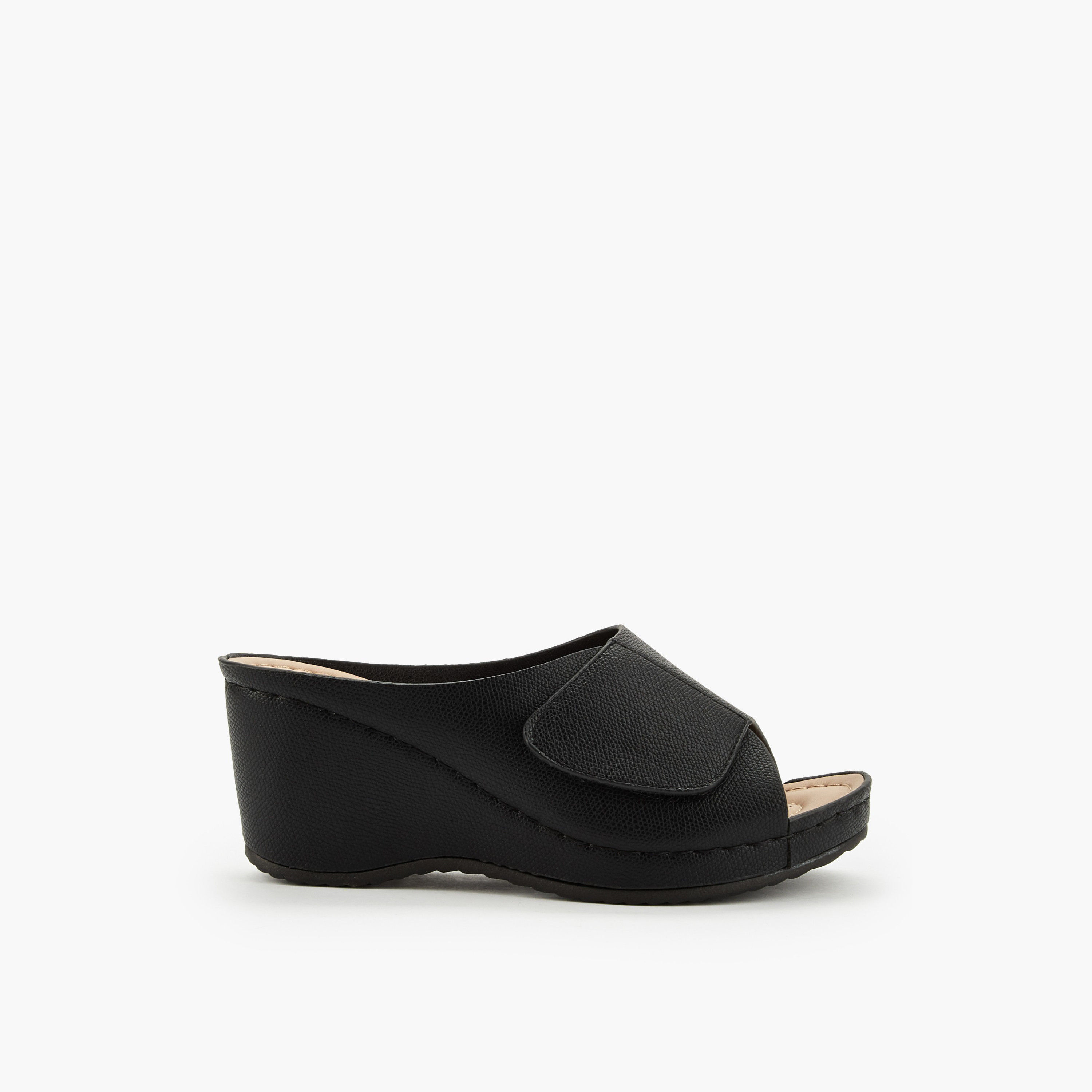 صندل ويدج بارز الملمس للنساء من فلورا بيلا-women-shoes-sandals-heeled-image-13